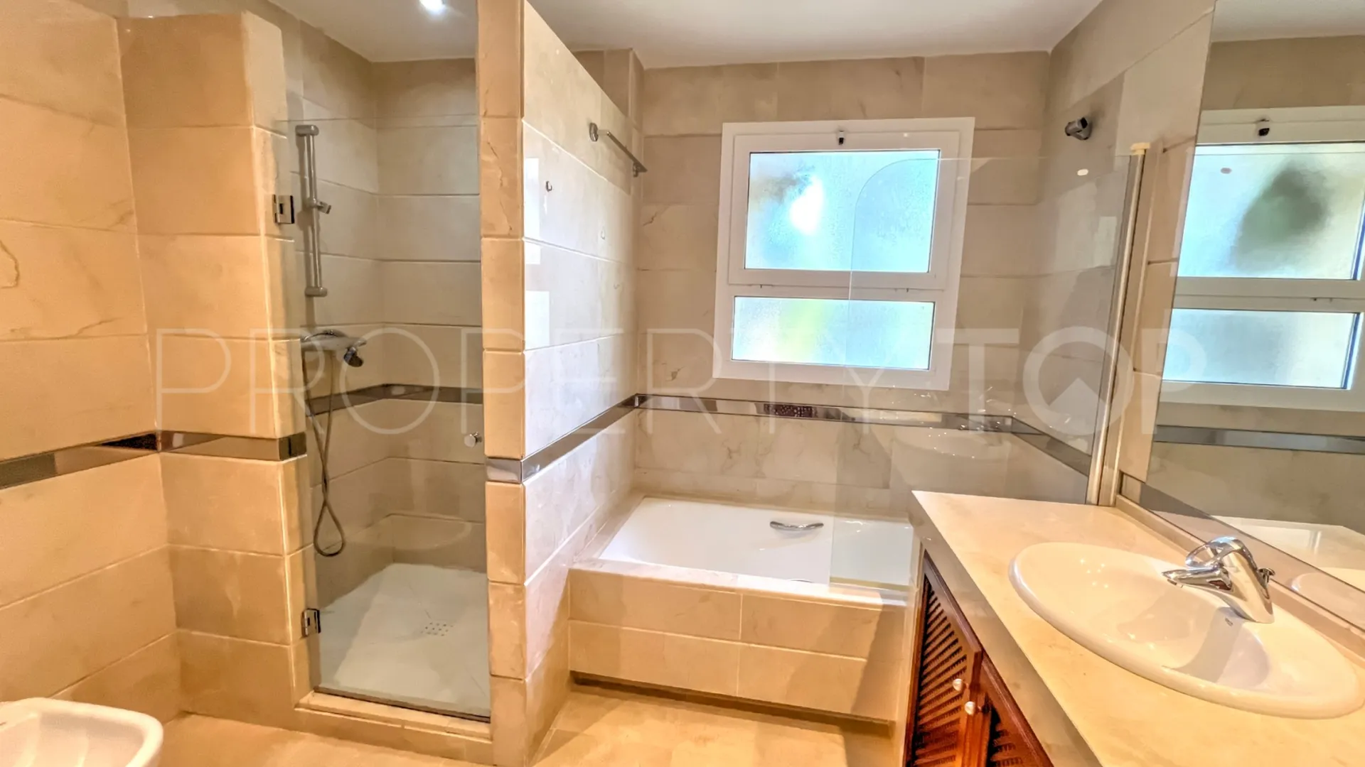 San Roque Club, apartamento en venta con 3 dormitorios