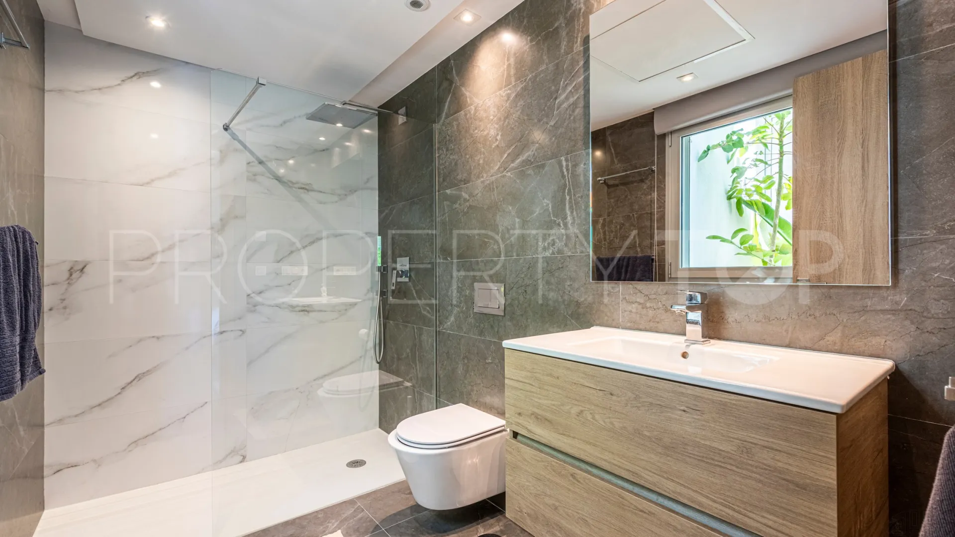 For sale Pier apartment with 4 bedrooms