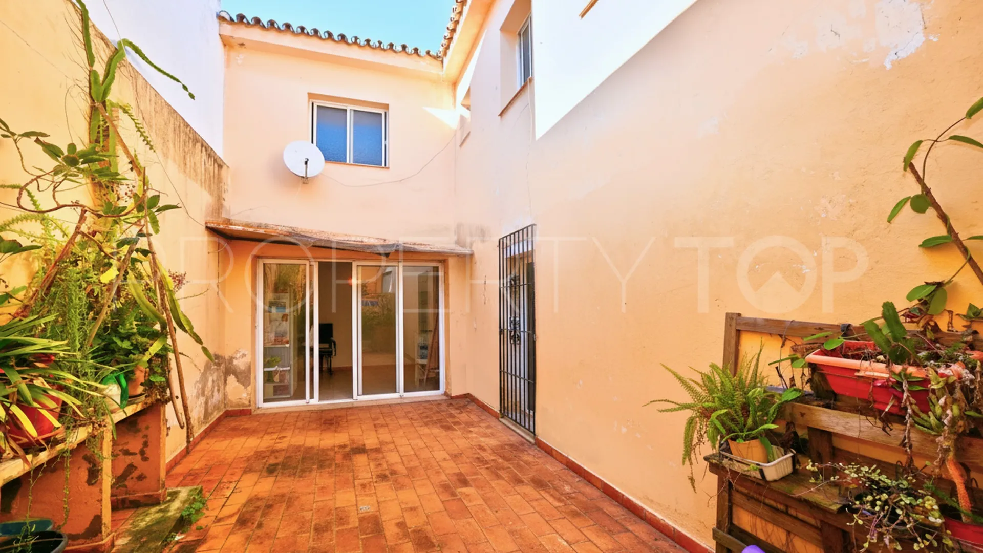 For sale Pueblo Nuevo de Guadiaro house