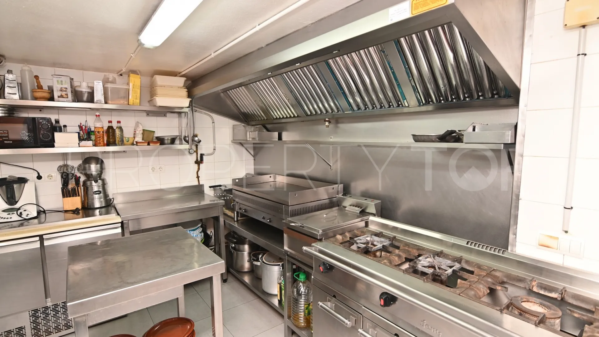 Restaurante a la venta en Paseo del Río