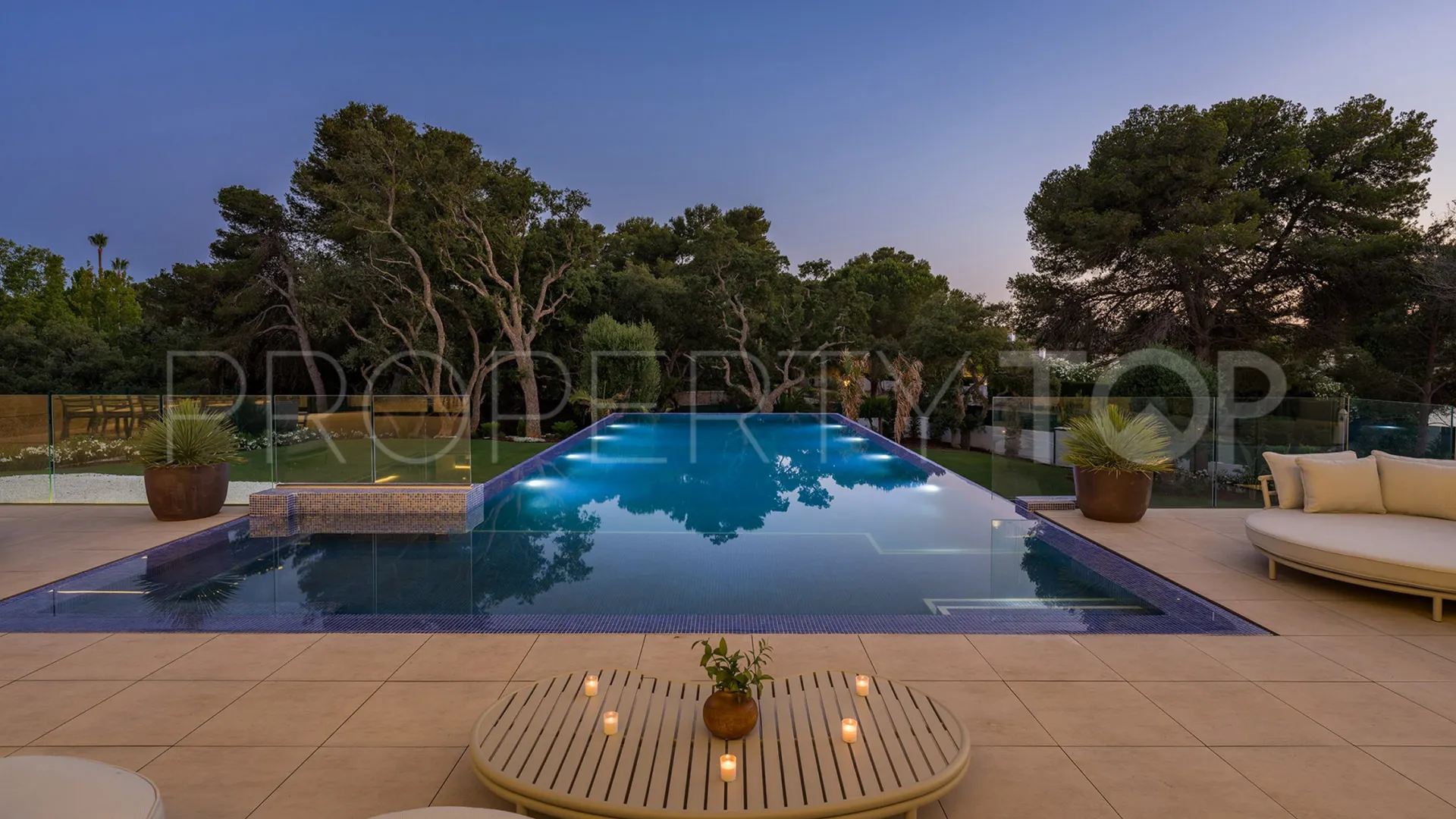 Villa for sale in Sotogrande Costa