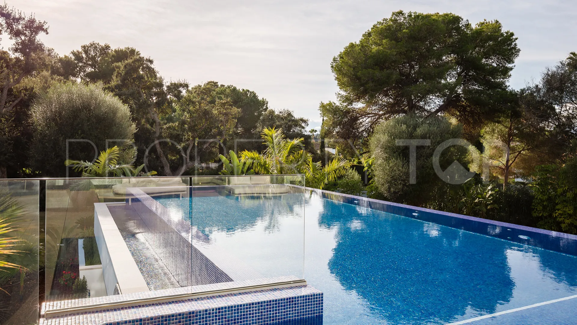 Villa for sale in Sotogrande Costa