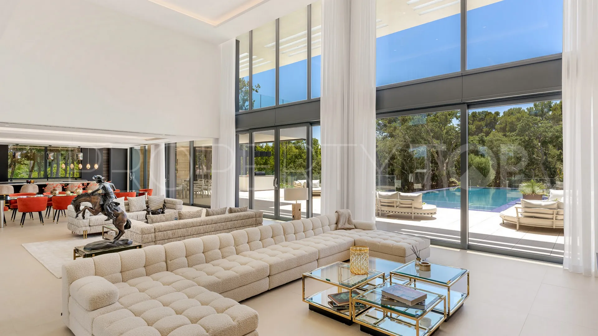 Villa for sale in Sotogrande Costa