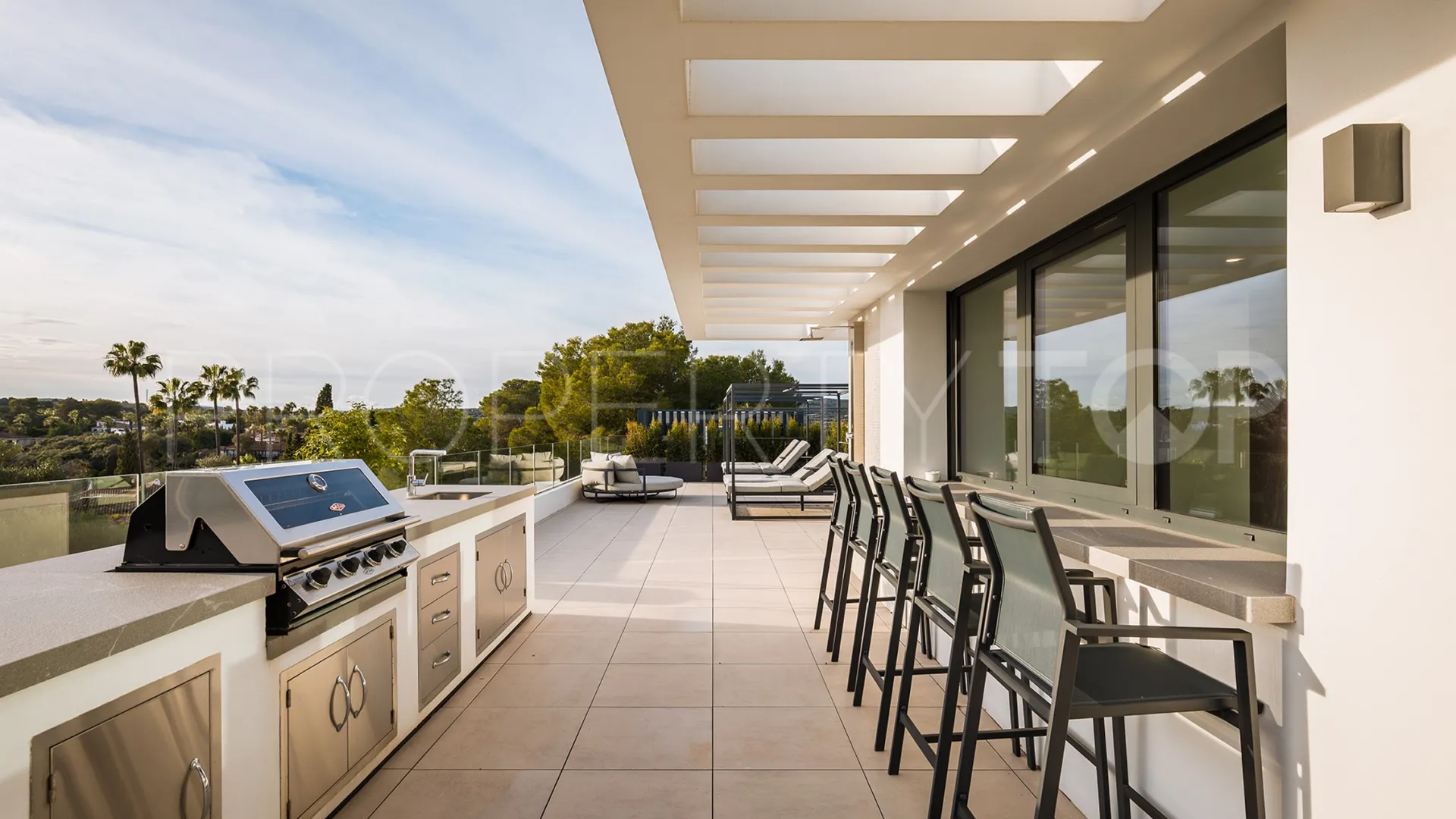 Villa for sale in Sotogrande Costa