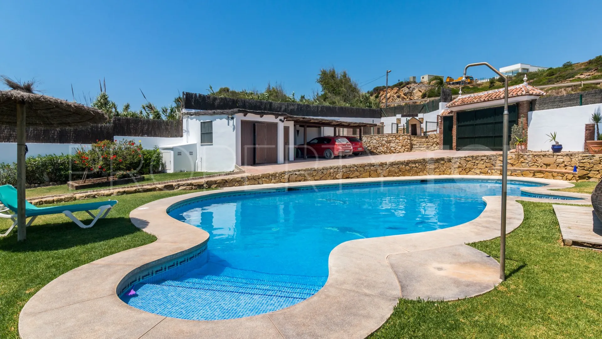 3 bedrooms Manilva Beach villa for sale