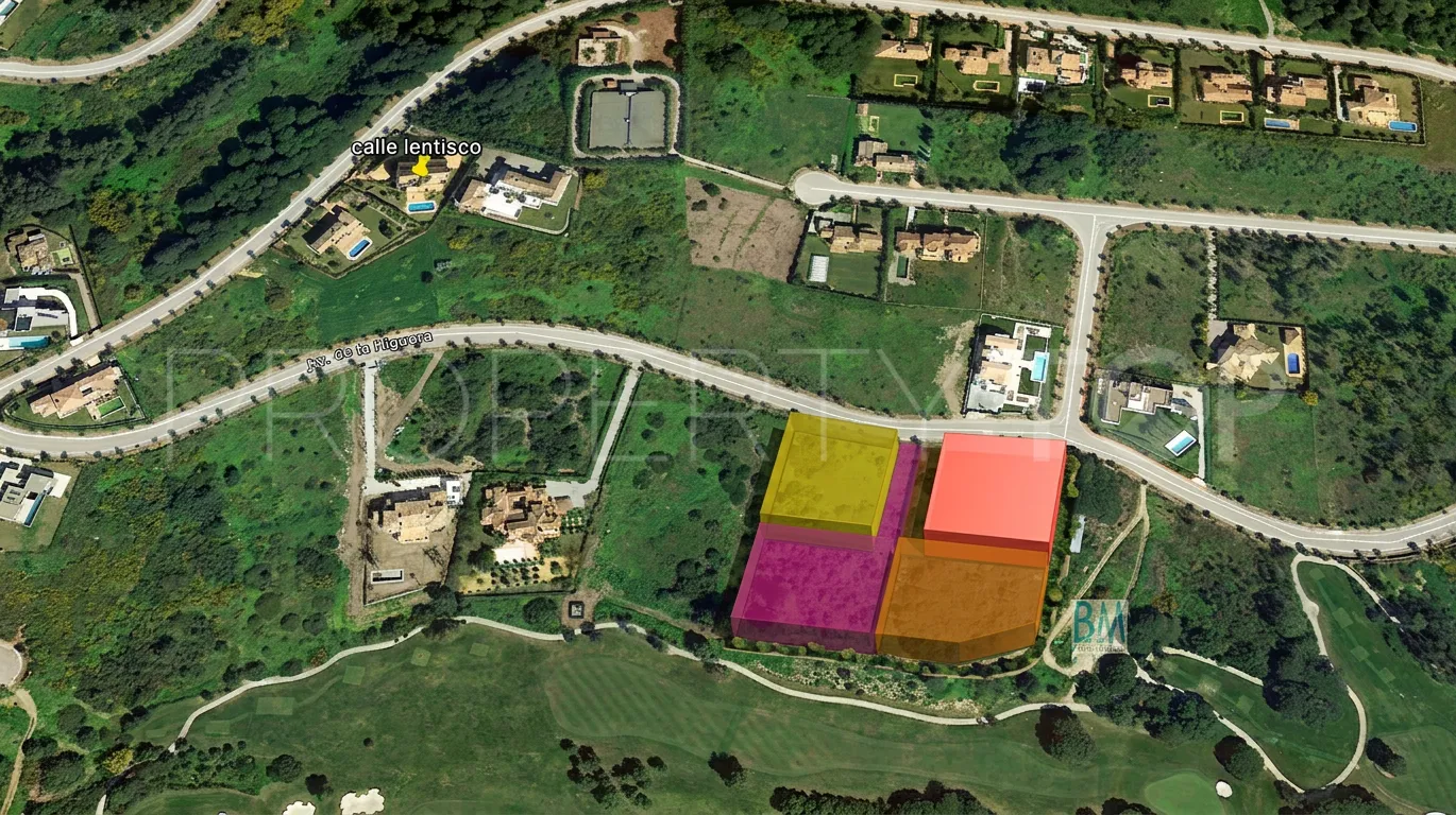 For sale plot in Zona L