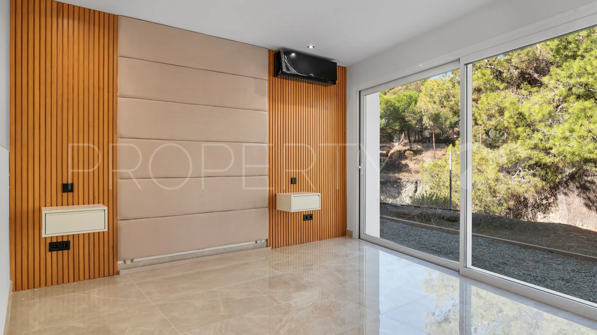 Villa for sale in El Madroñal