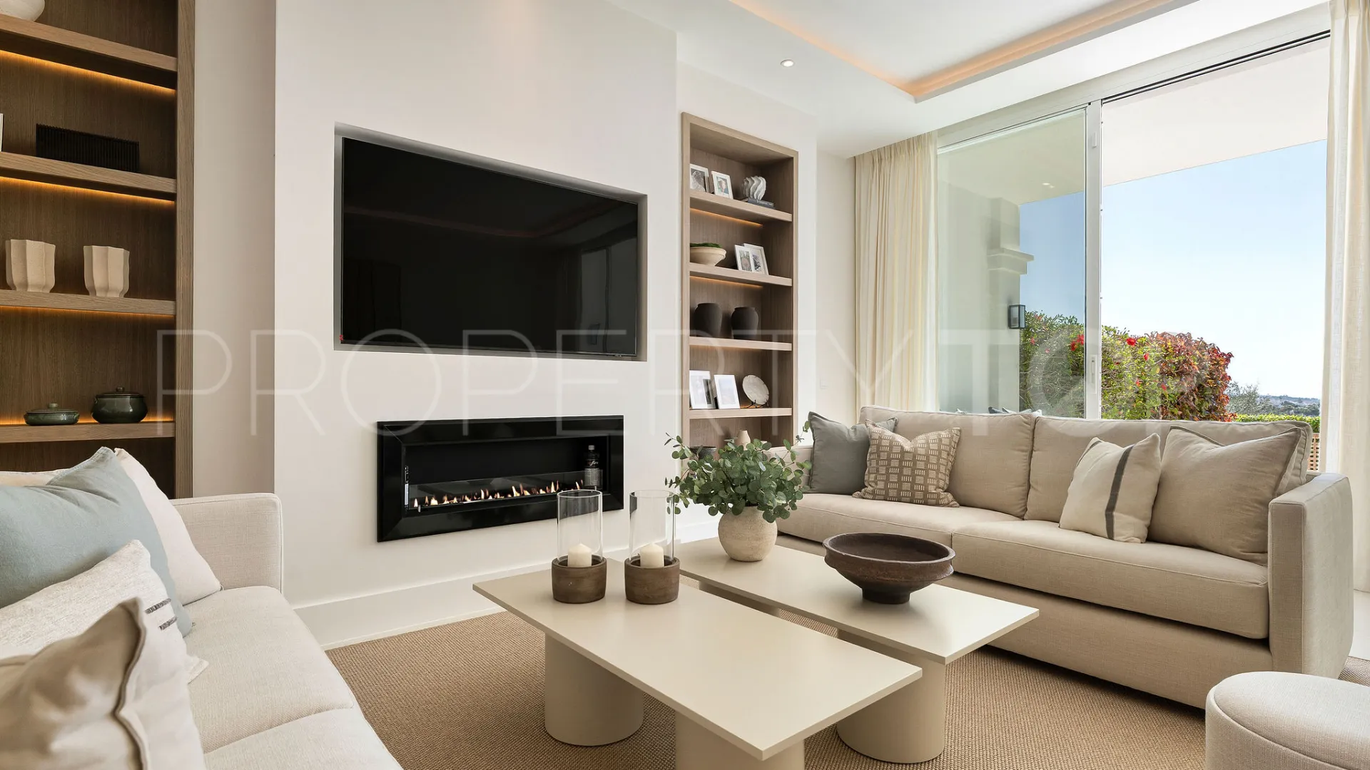 La Quinta Golf town house for sale