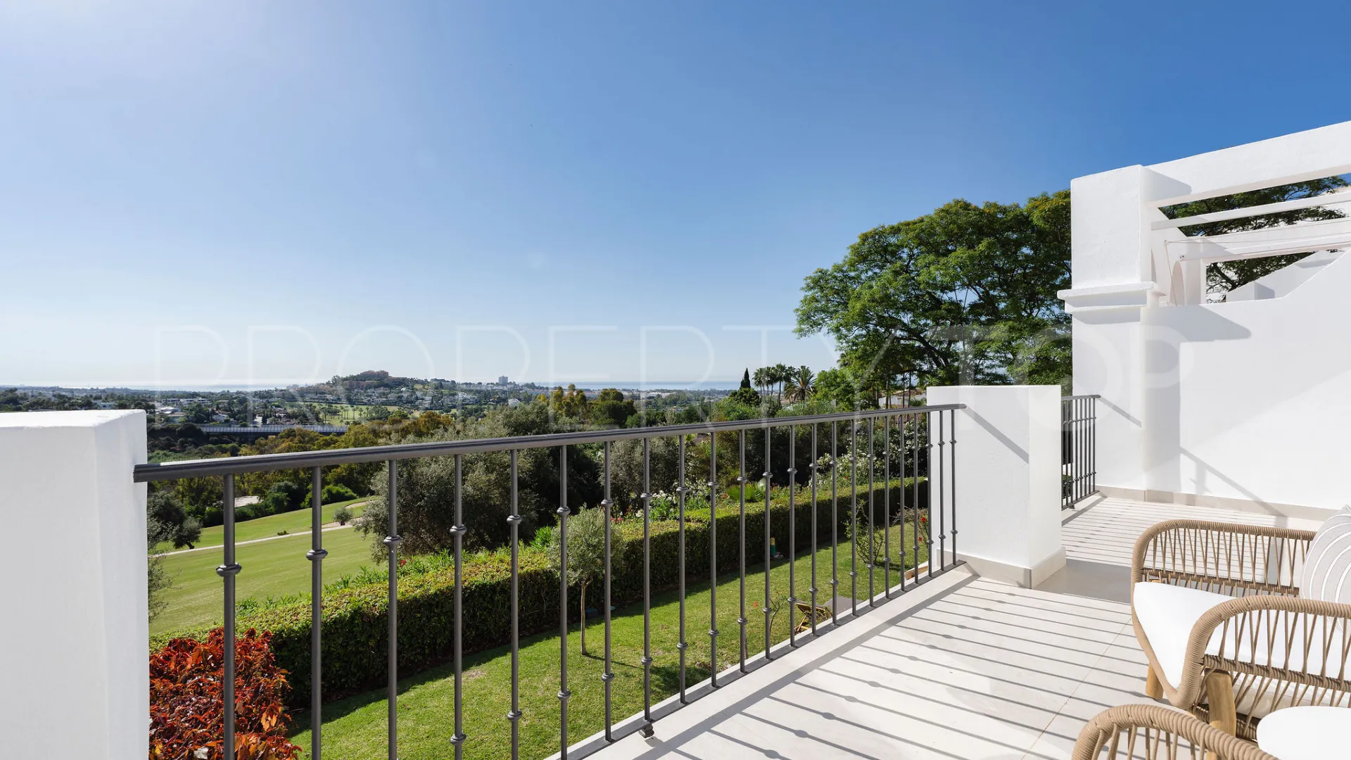 La Quinta Golf town house for sale