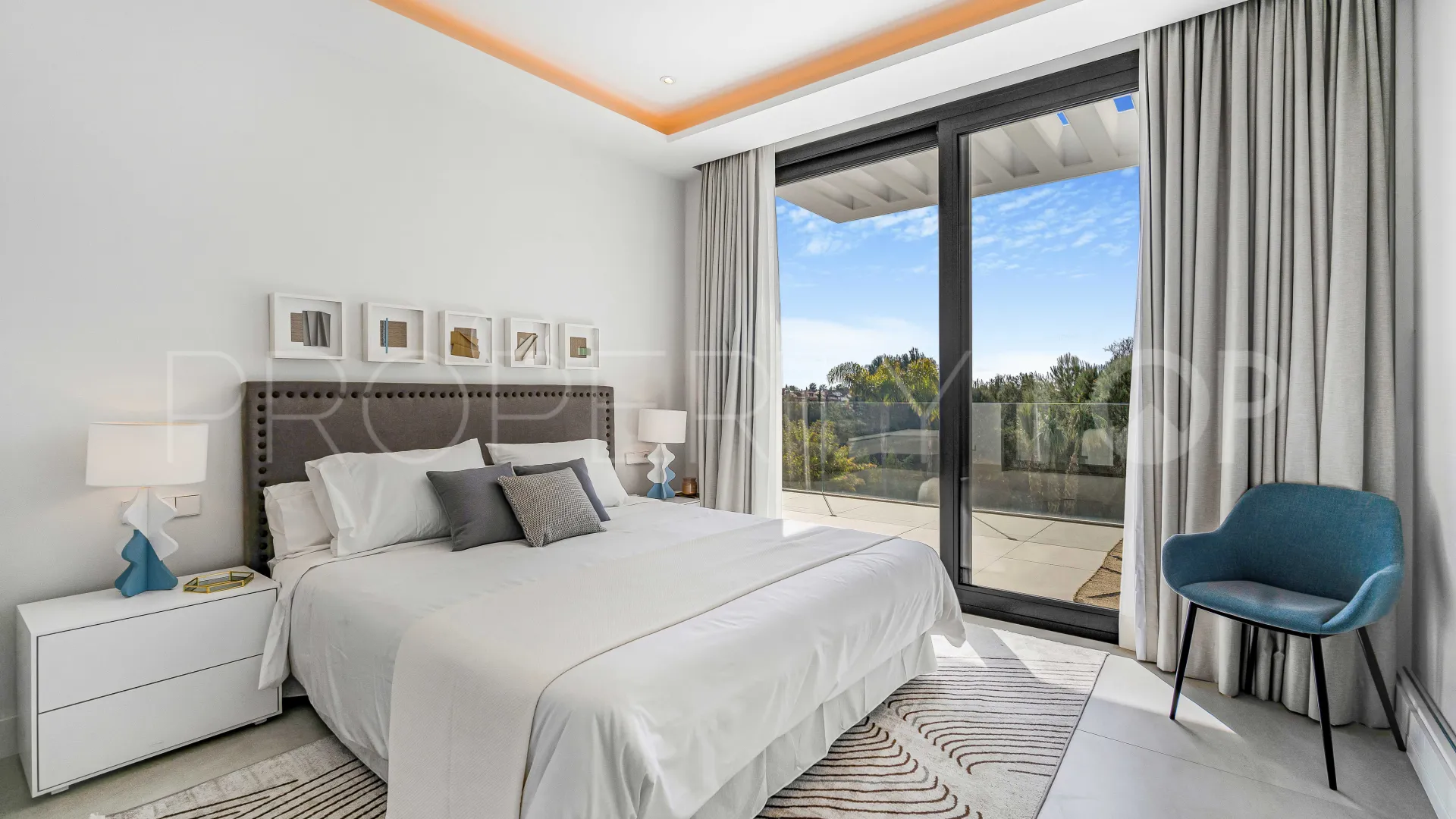 Villa con 6 dormitorios en venta en Golden Mile