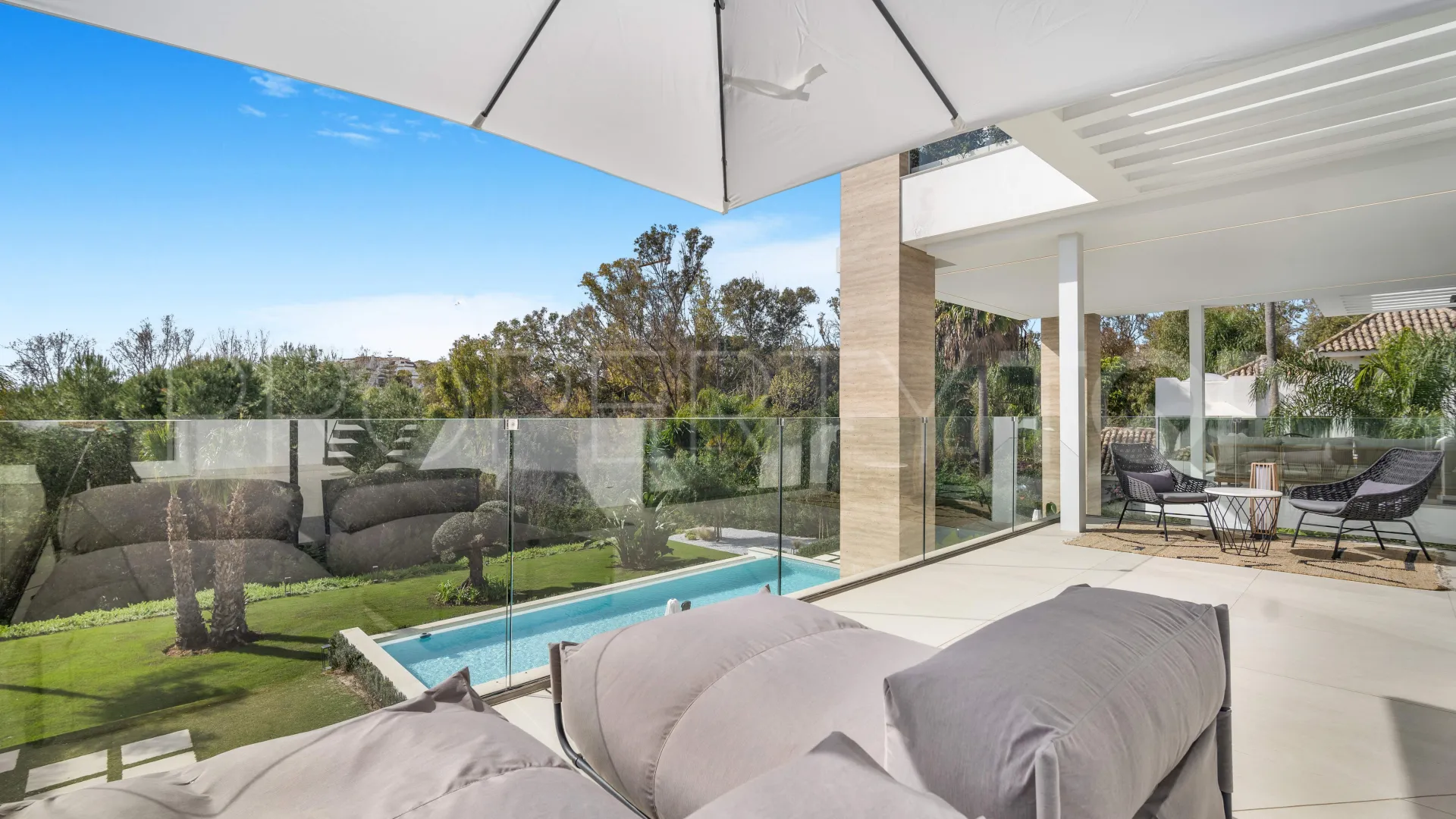Villa con 6 dormitorios en venta en Golden Mile