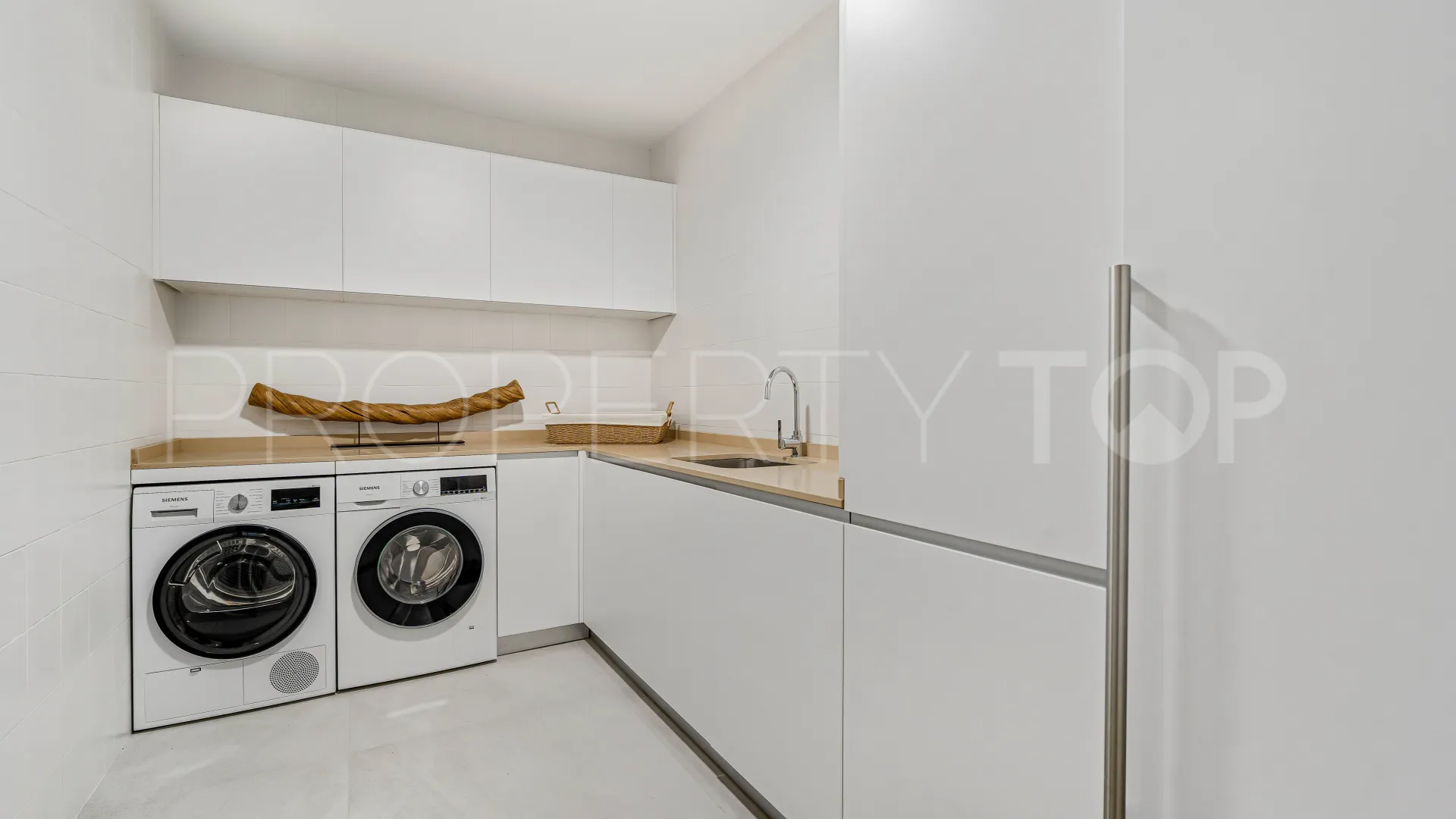 Villa con 6 dormitorios en venta en Golden Mile
