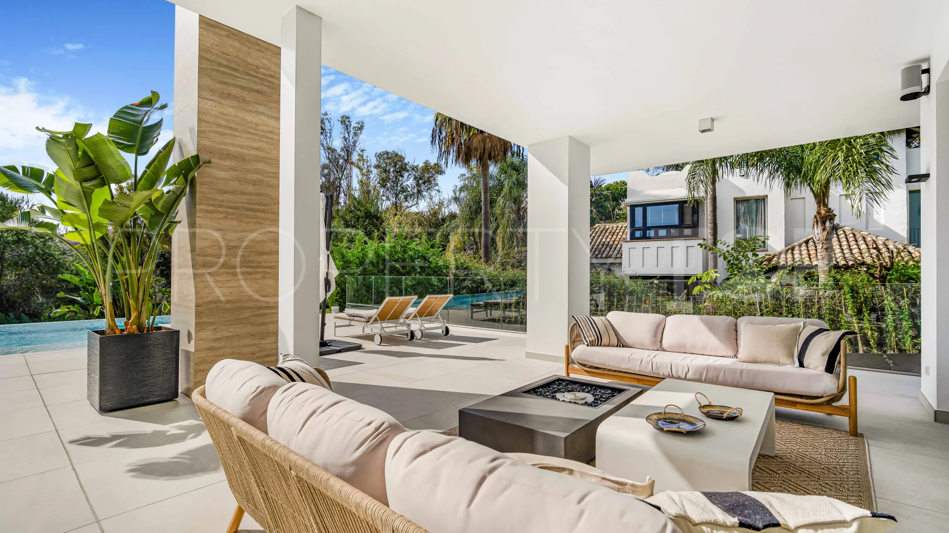 Villa con 6 dormitorios en venta en Golden Mile