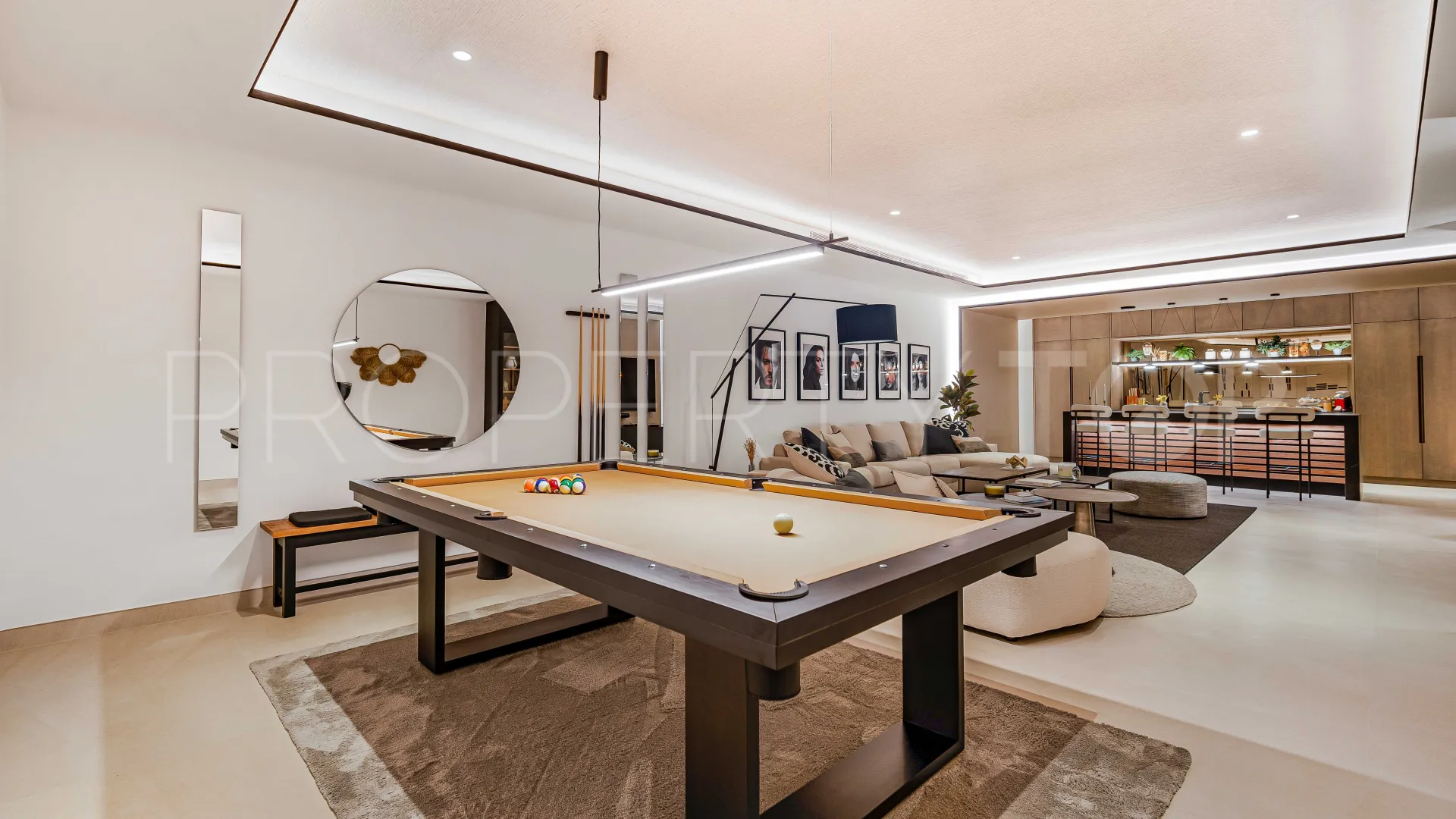 Villa con 6 dormitorios en venta en Golden Mile