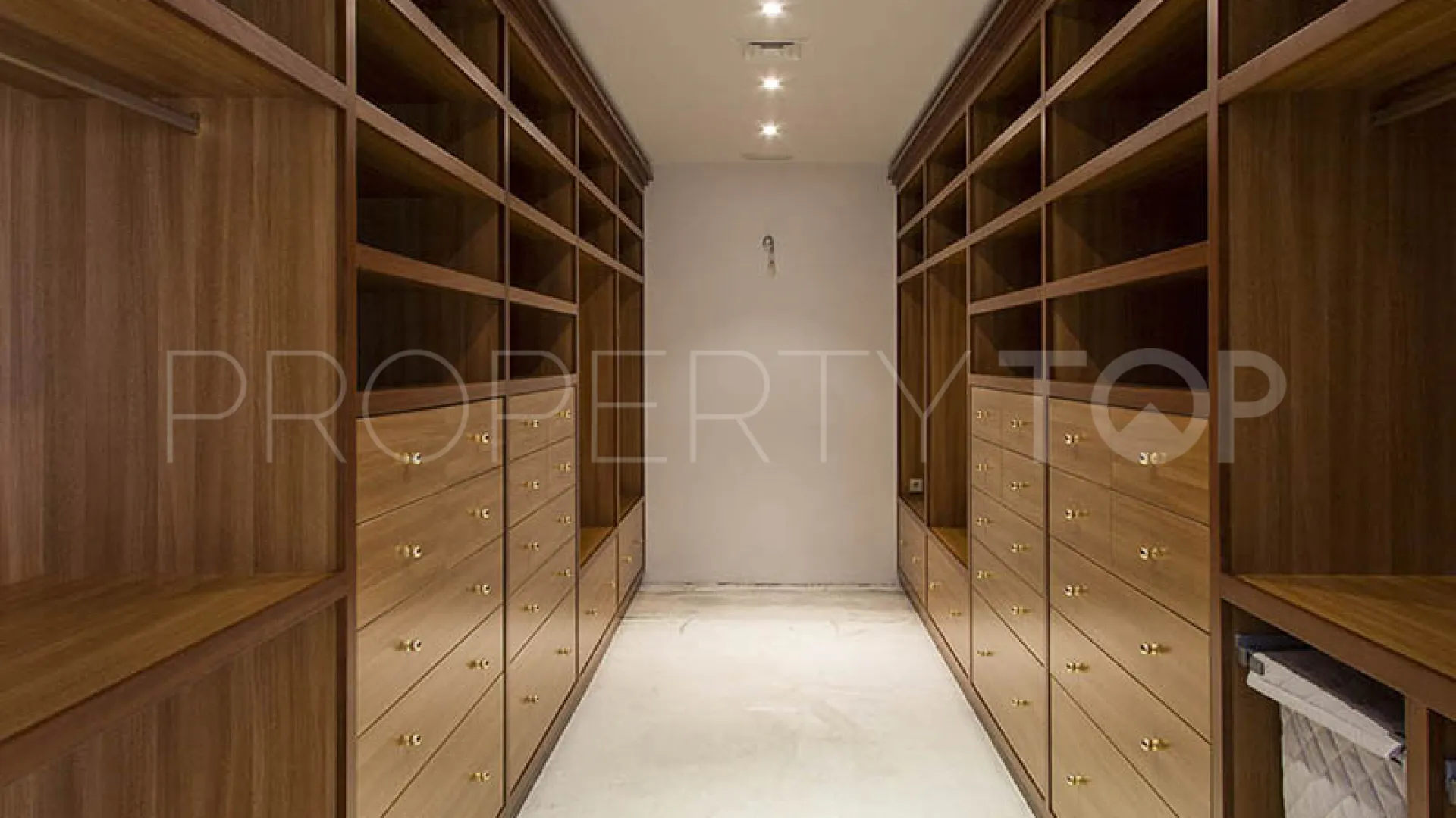 For sale villa in La Zagaleta with 10 bedrooms