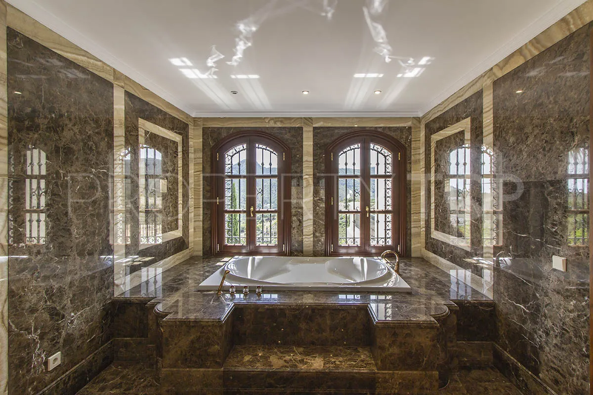 For sale villa in La Zagaleta with 10 bedrooms