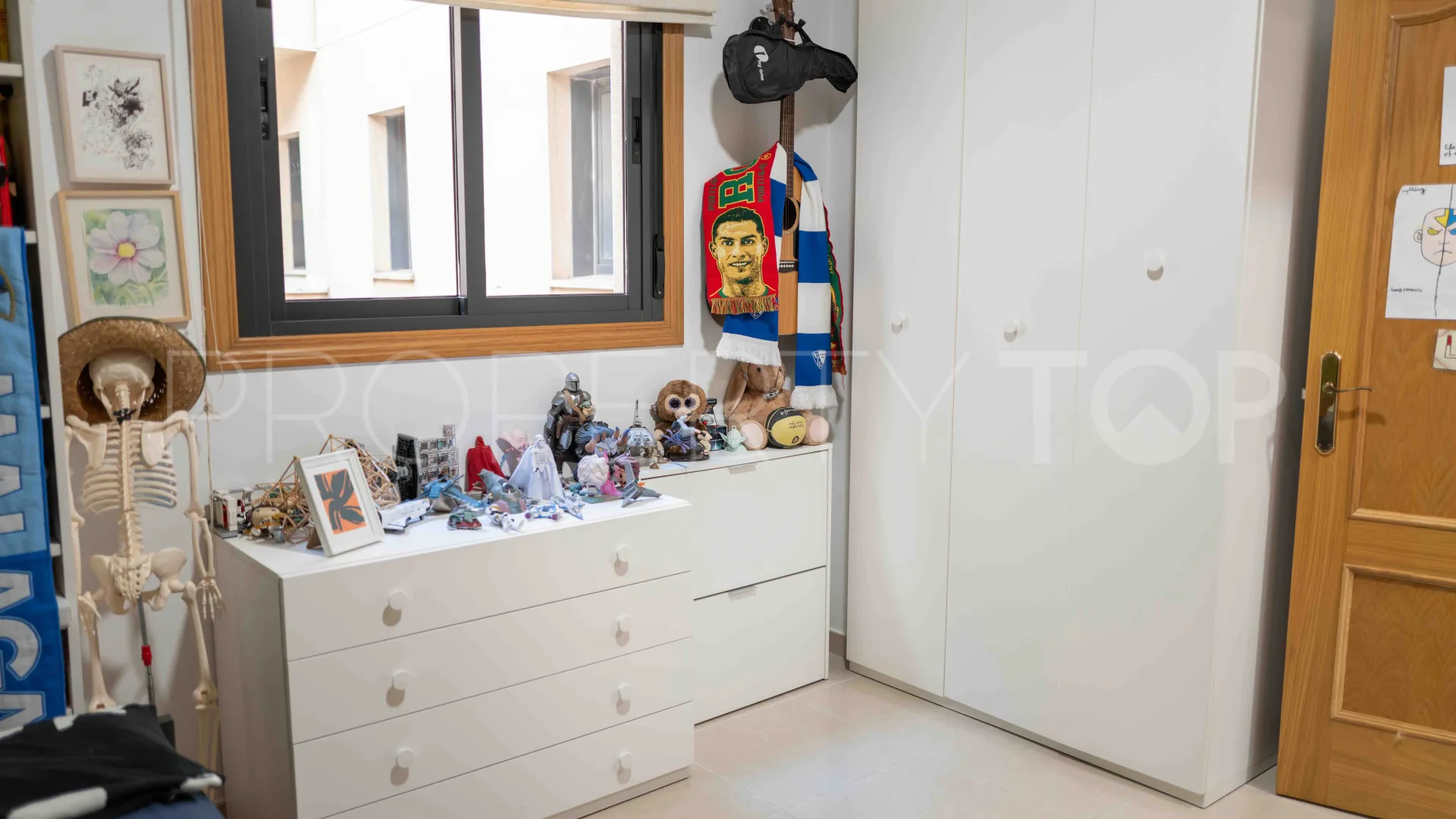 Apartamento en venta en Sabinillas con 3 dormitorios