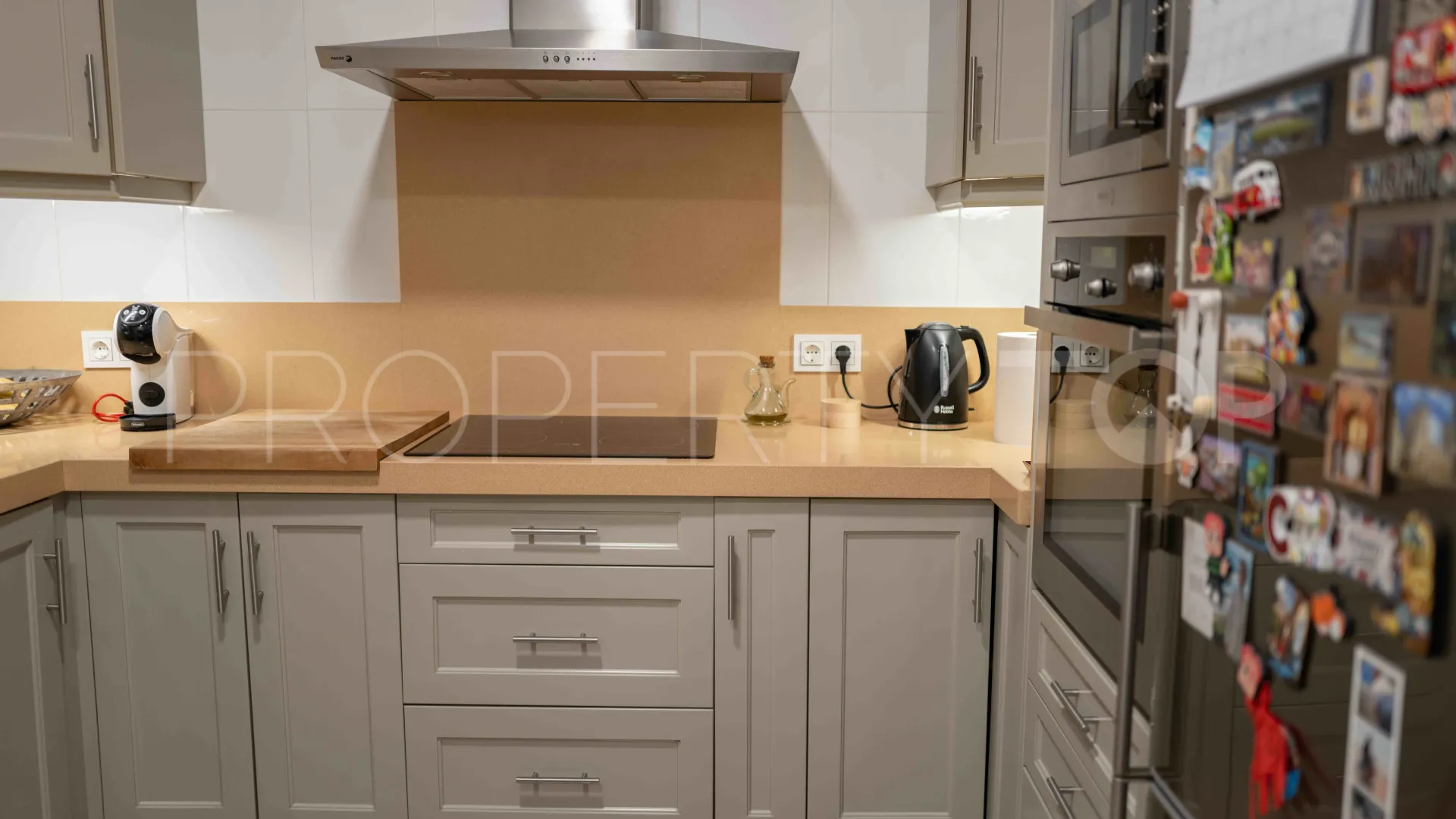 Apartamento en venta en Sabinillas con 3 dormitorios