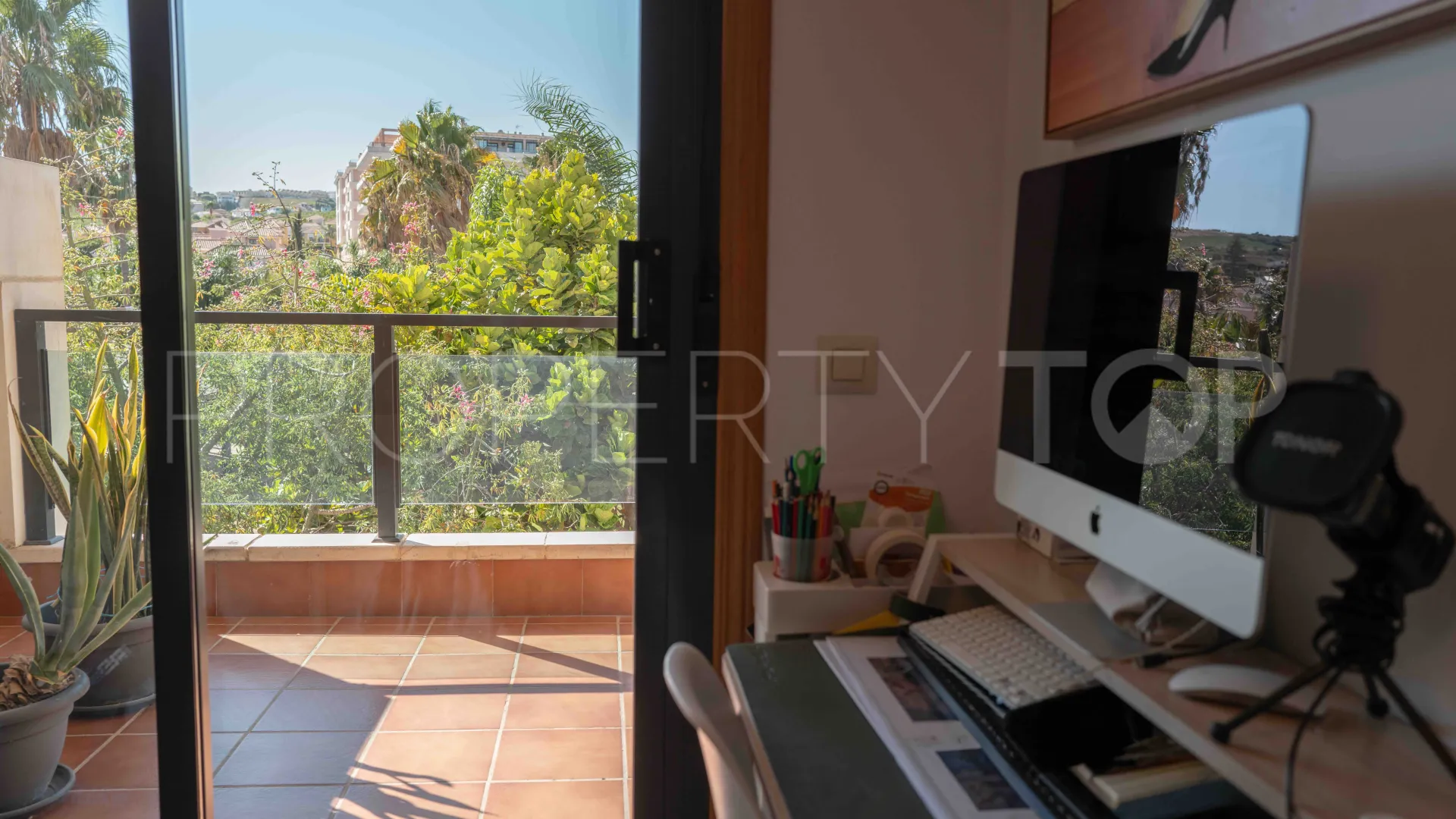 Apartamento en venta en Sabinillas con 3 dormitorios