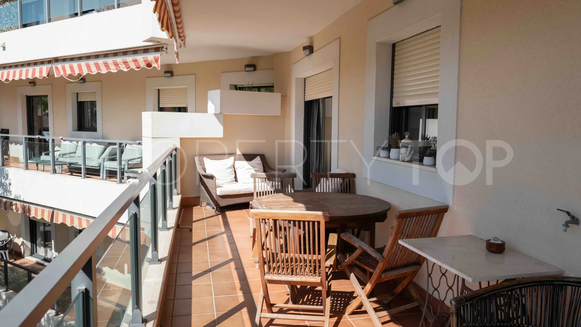 Apartamento en venta en Sabinillas con 3 dormitorios