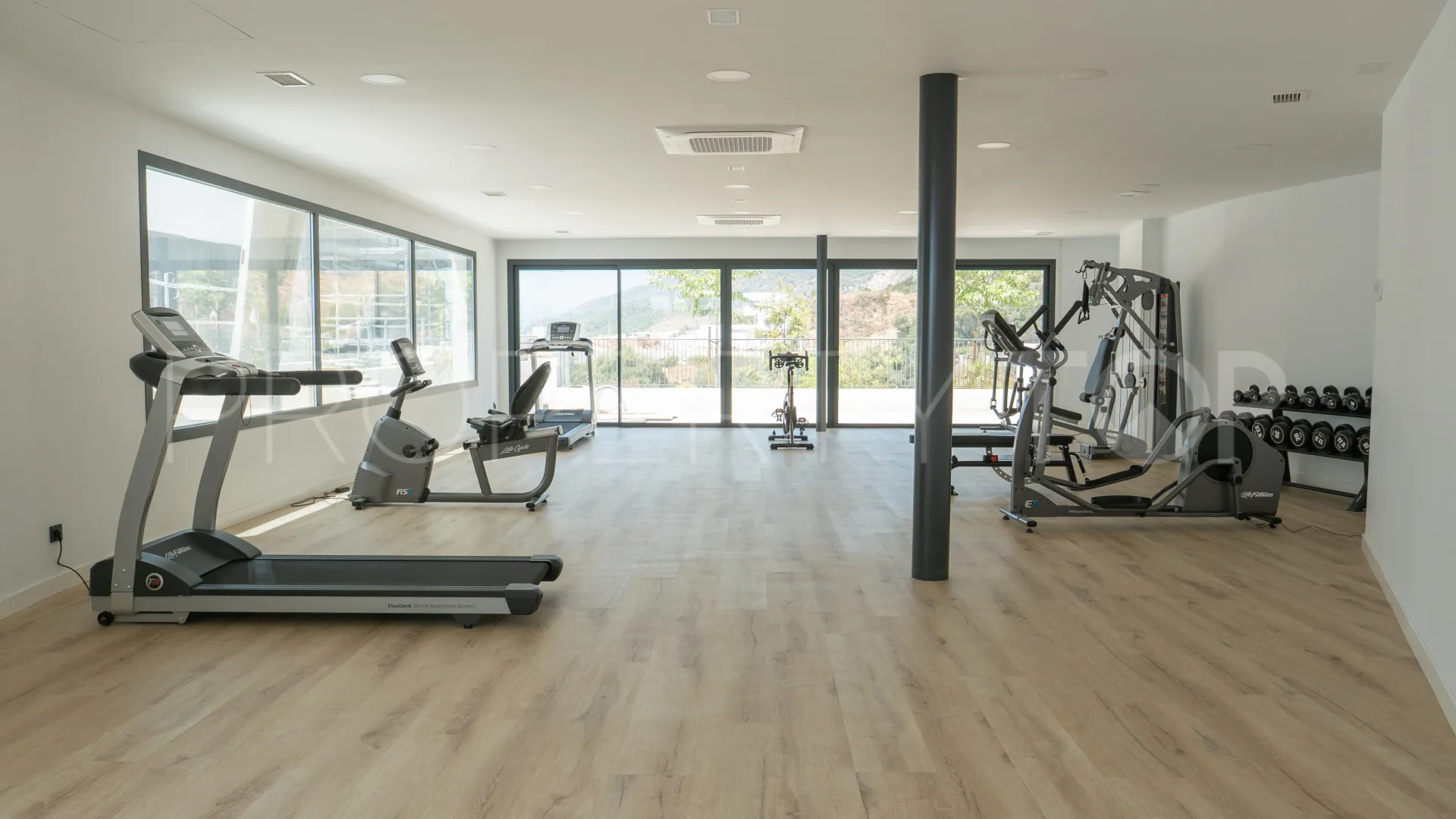 2 bedrooms apartment in Marbella for sale
