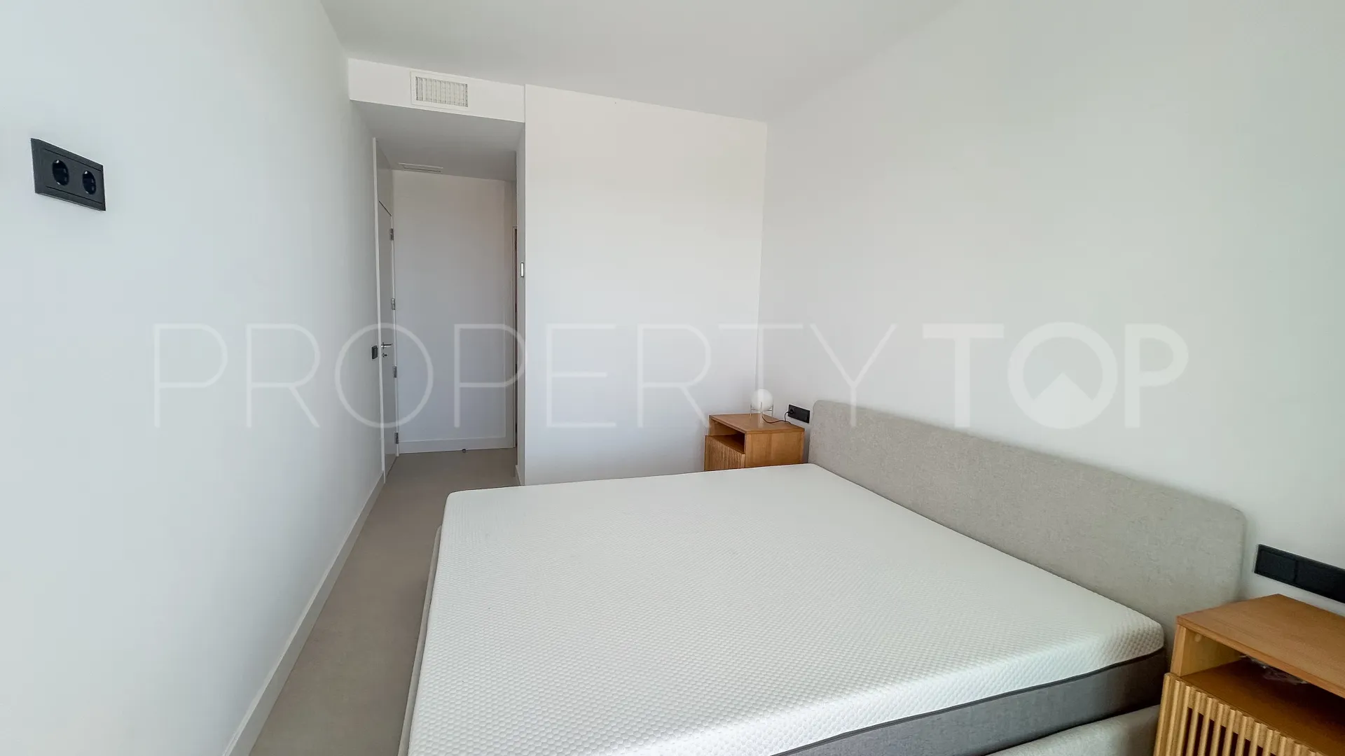 2 bedrooms apartment in Marbella for sale