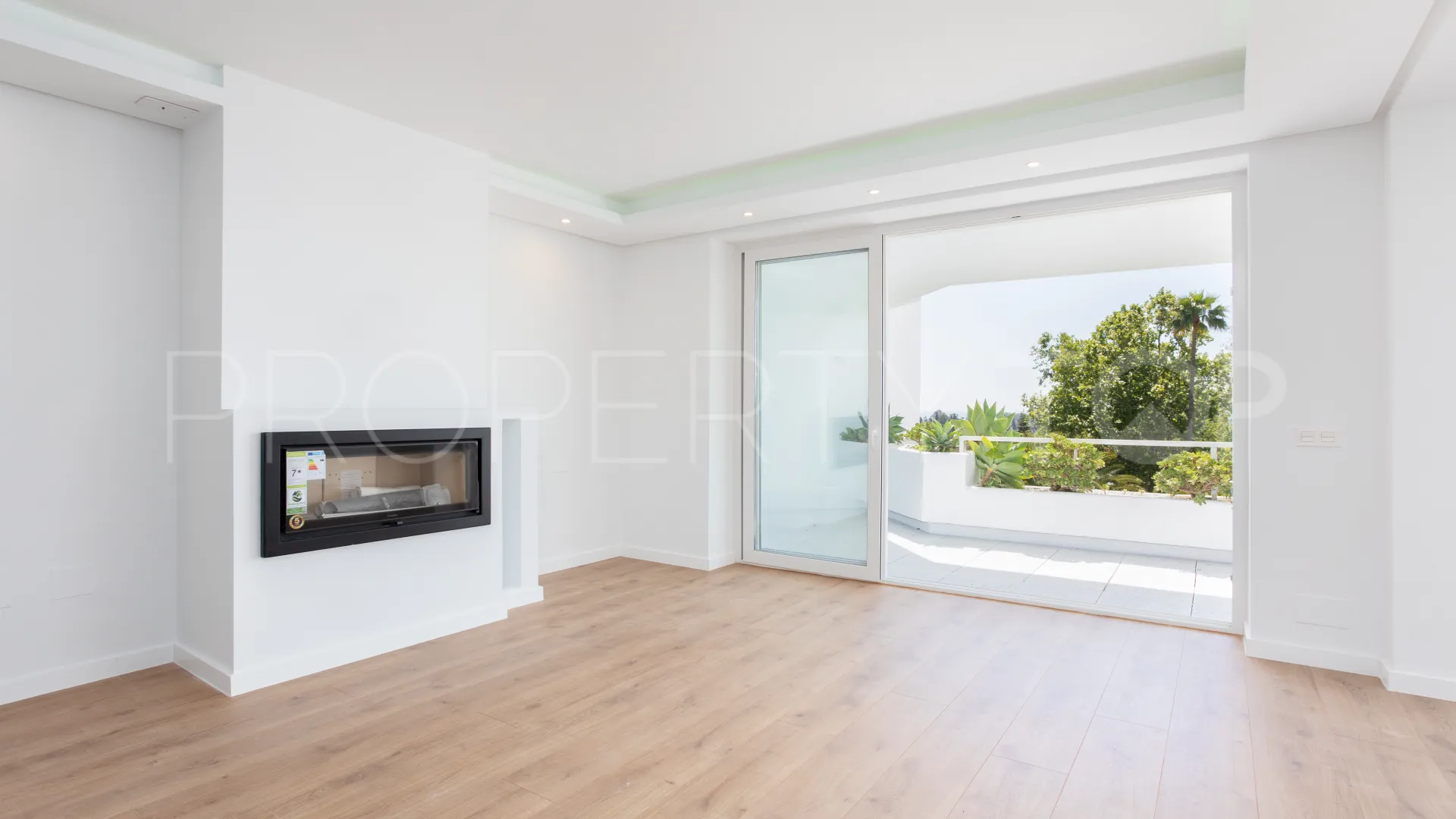 Buy Guadalmina Alta apartment