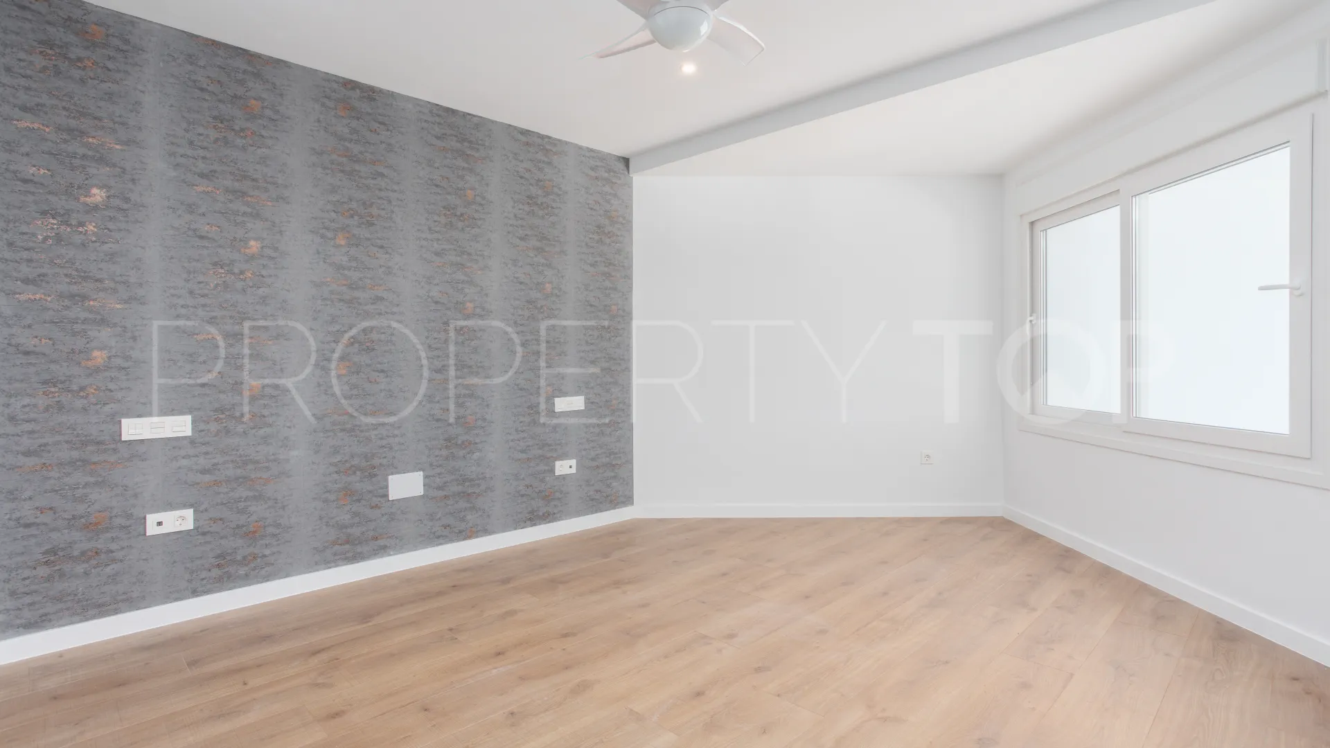 Buy Guadalmina Alta apartment