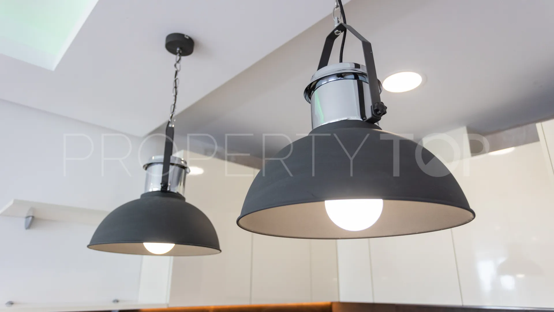 Buy Guadalmina Alta apartment