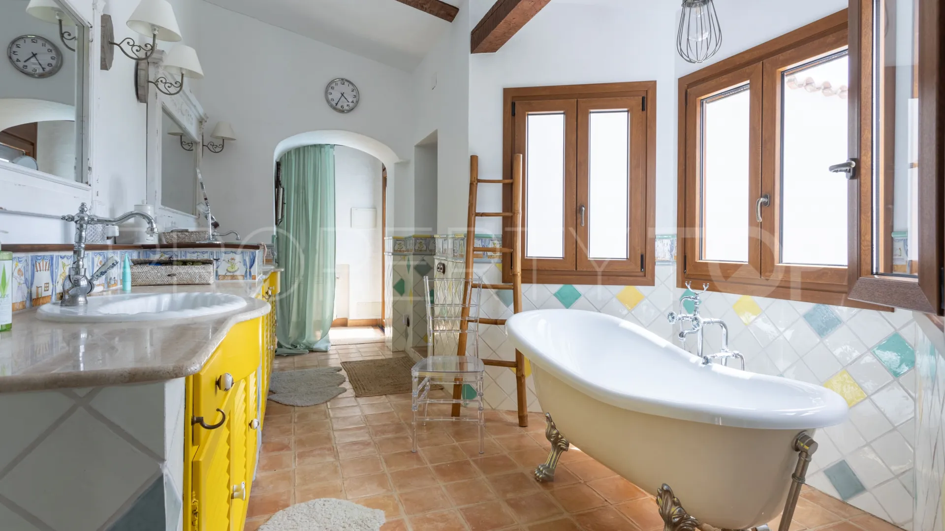 For sale Guadalmina Baja villa with 4 bedrooms