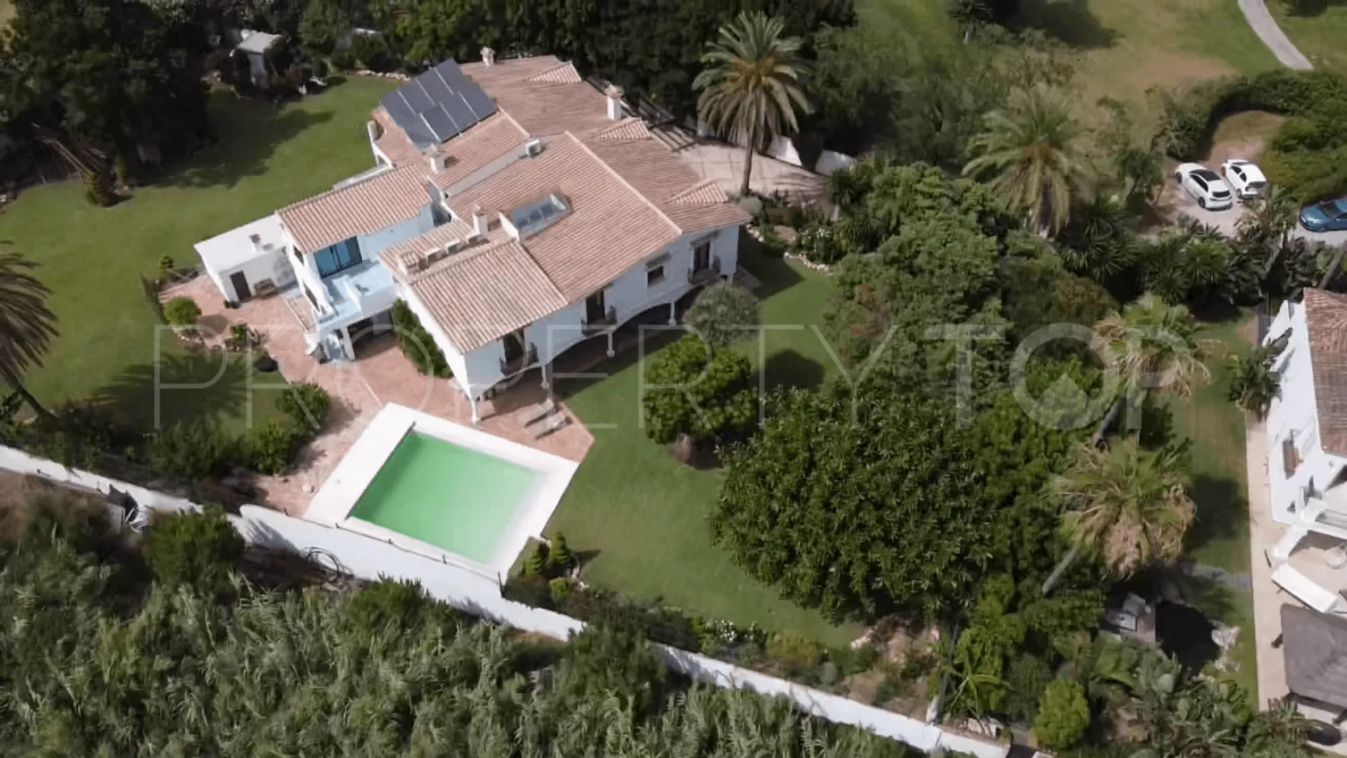 For sale Guadalmina Baja villa with 4 bedrooms