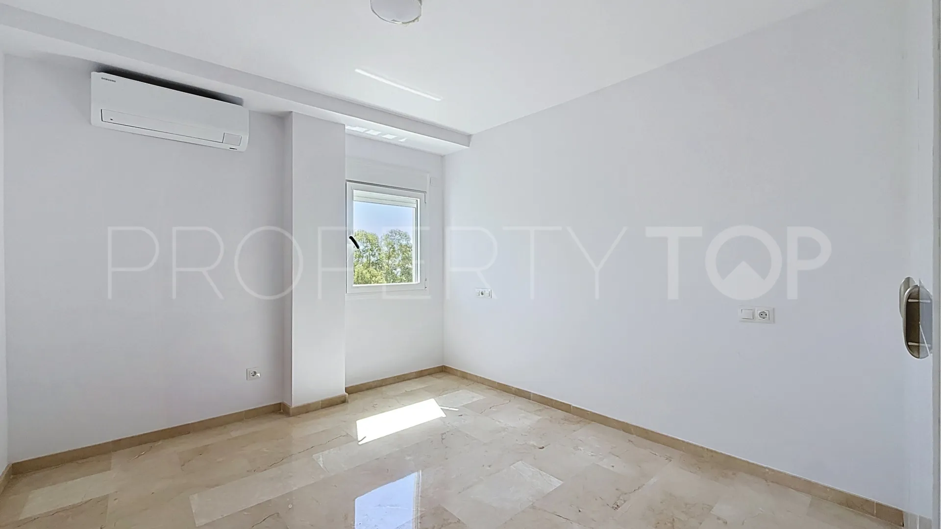 3 bedrooms apartment for sale in Atalaya