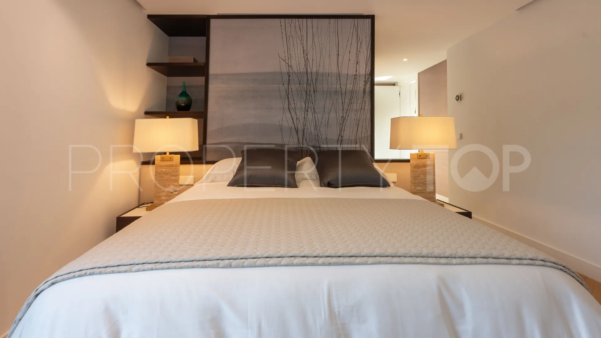 Casasola 6 bedrooms villa for sale