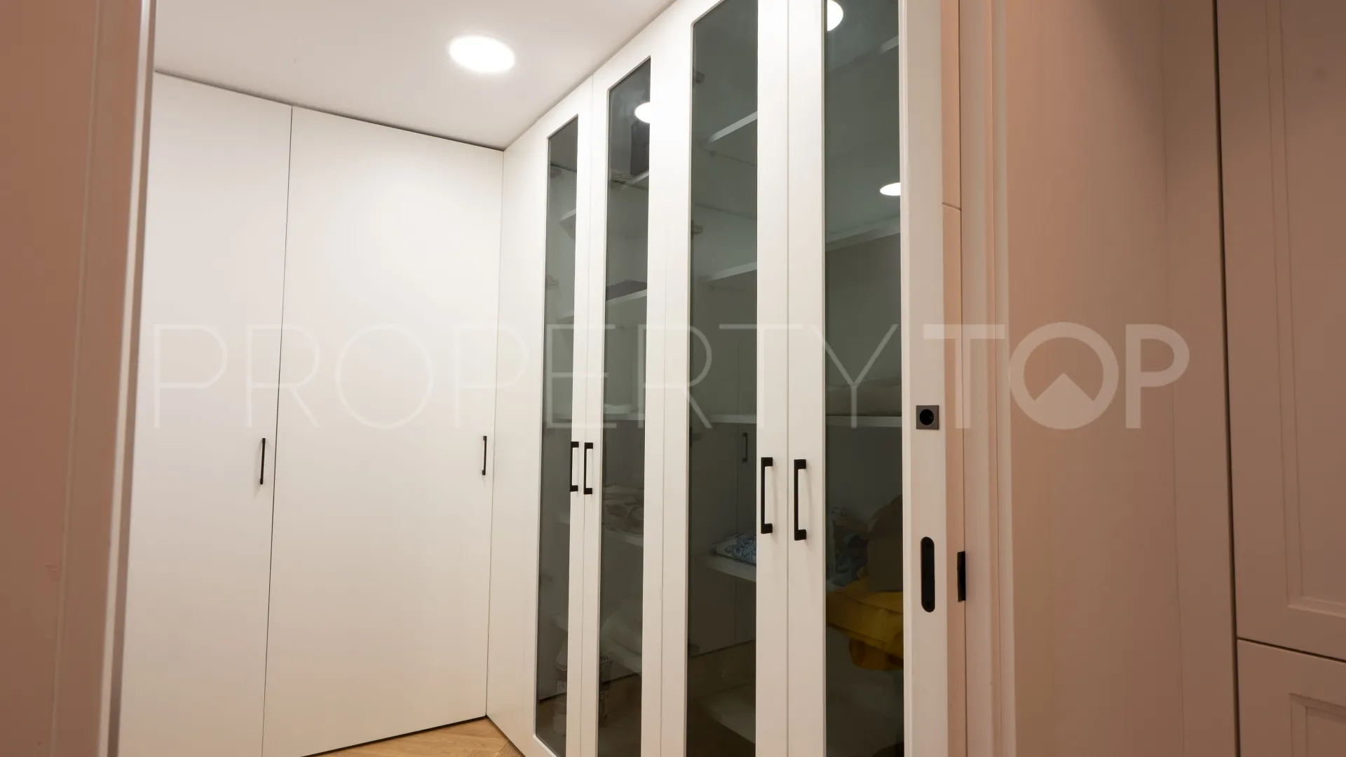 Casasola 6 bedrooms villa for sale