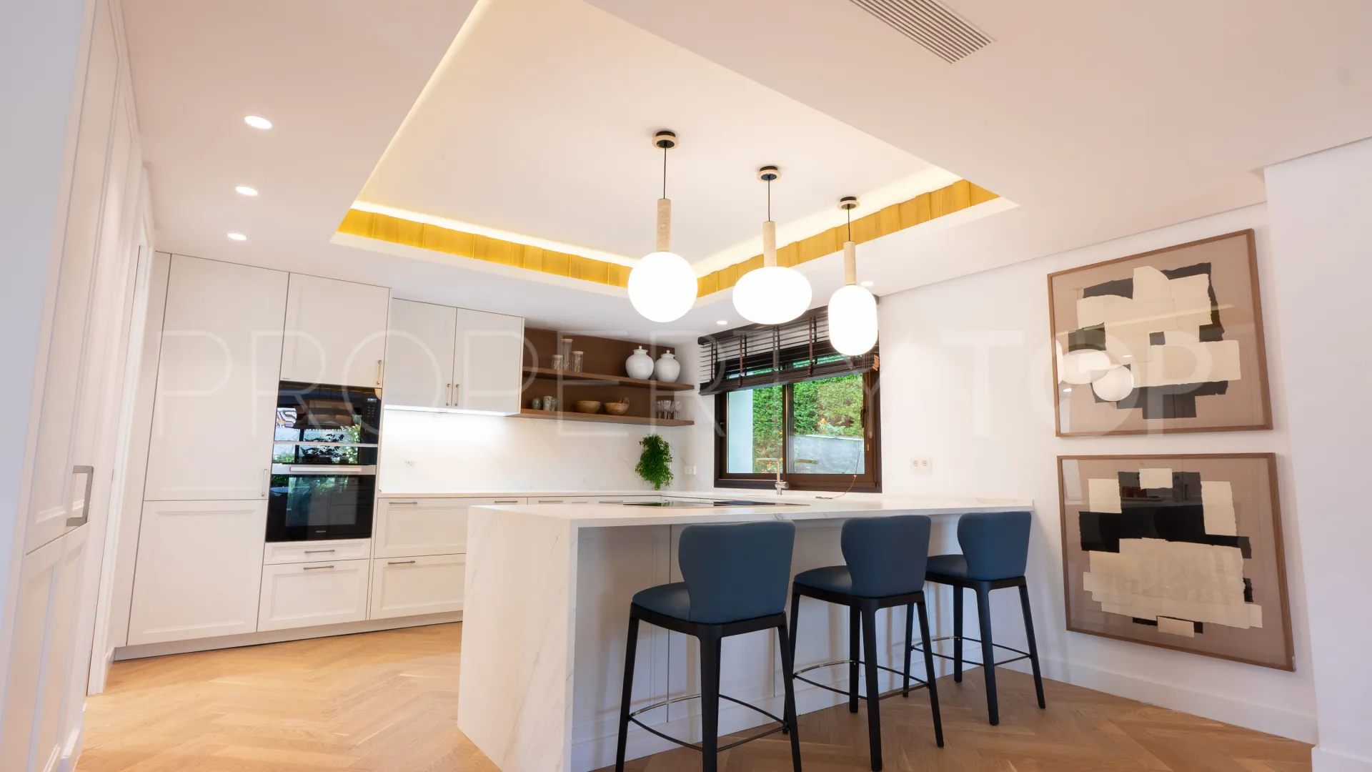 Casasola 6 bedrooms villa for sale