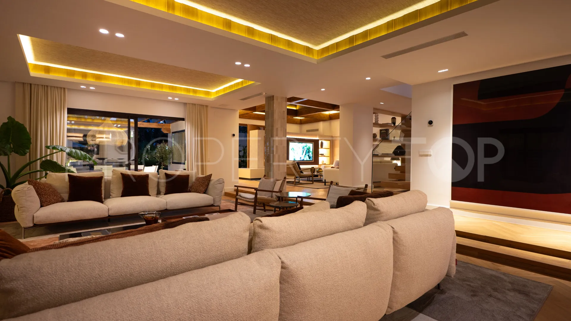 Casasola 6 bedrooms villa for sale