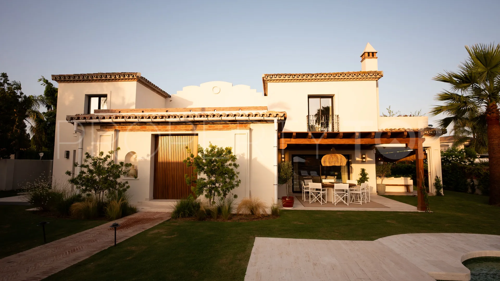 Casasola 6 bedrooms villa for sale