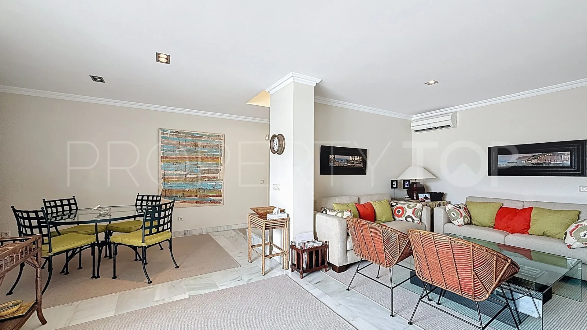 Comprar apartamento con 5 dormitorios en Guadalmina Baja