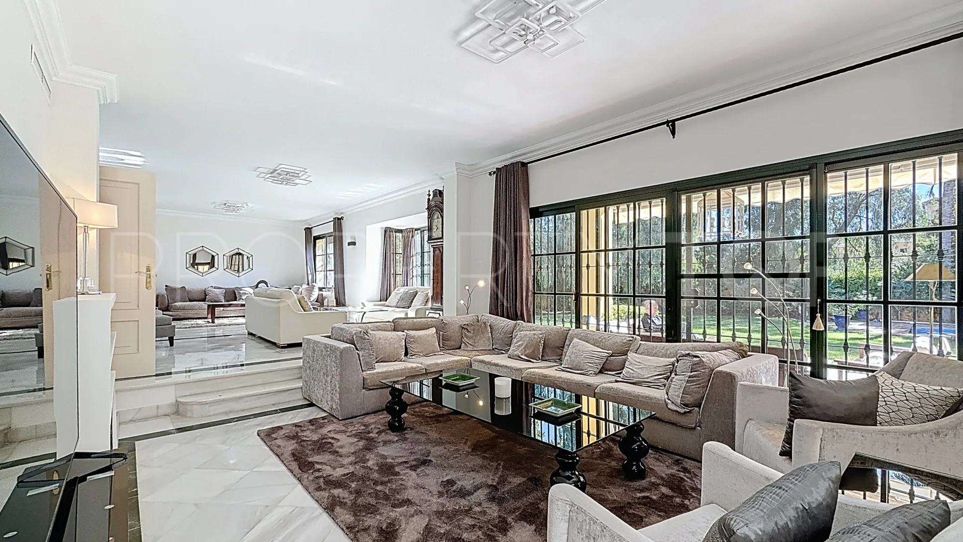 Villa for sale in Casasola