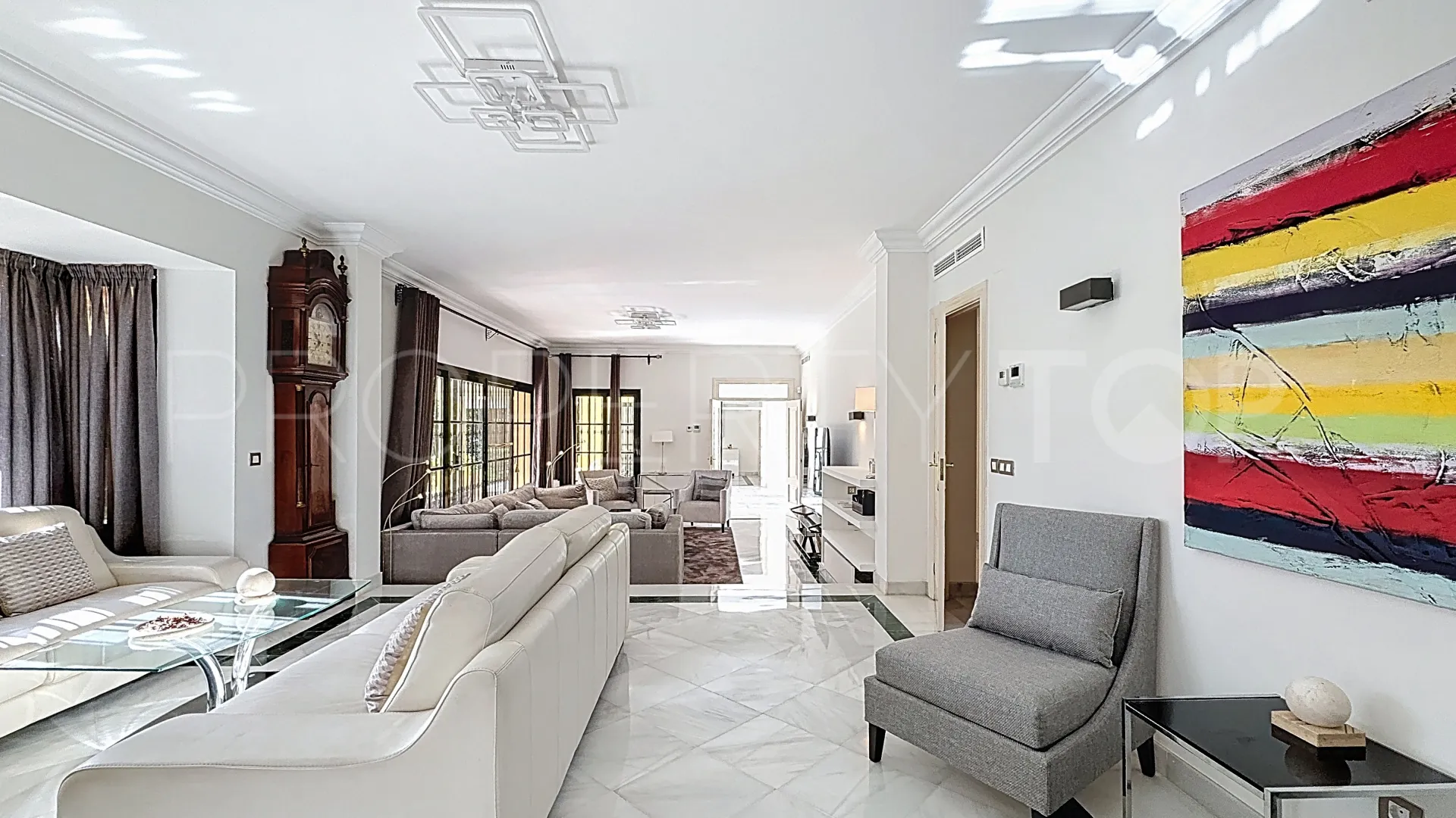 Villa for sale in Casasola