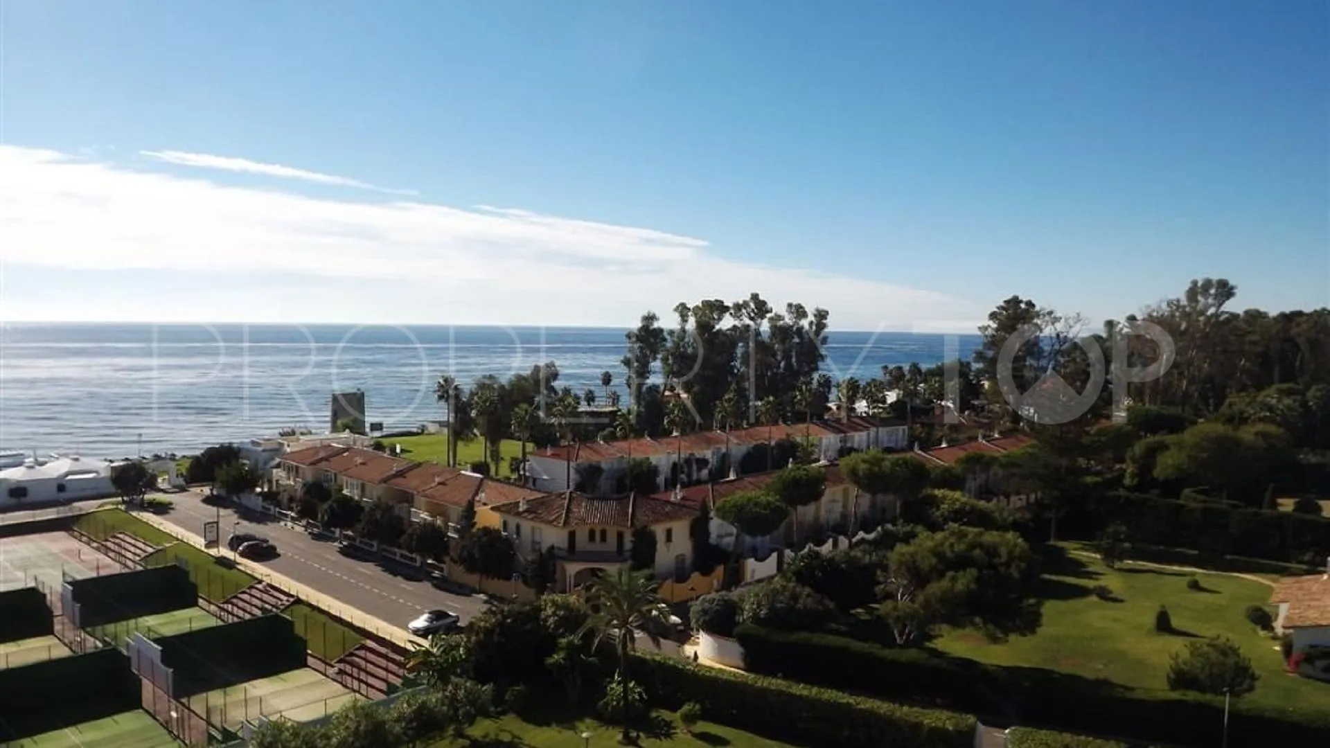 For sale plot in Guadalmina Baja