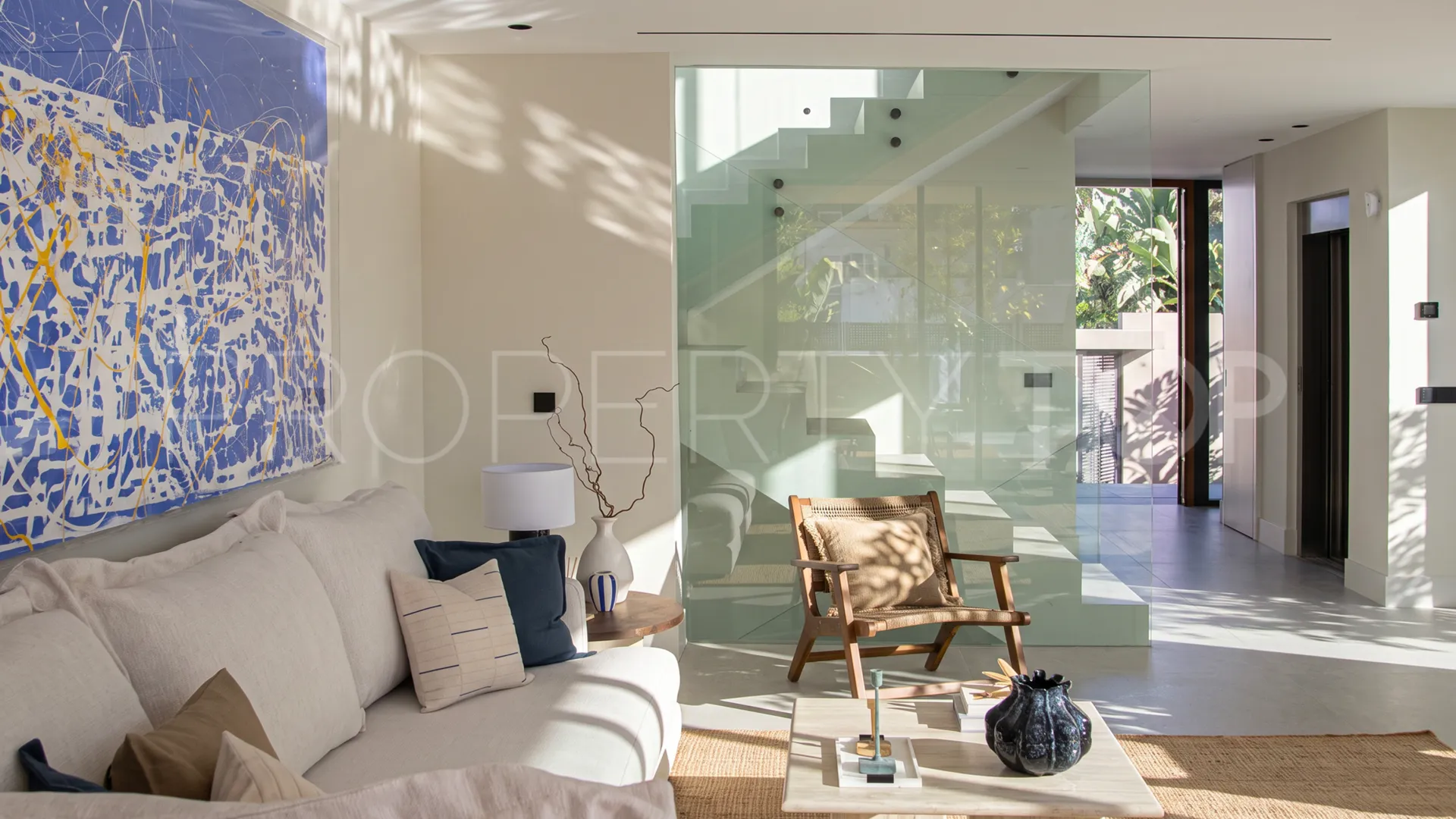 Se vende villa de 5 dormitorios en Rio Verde Playa