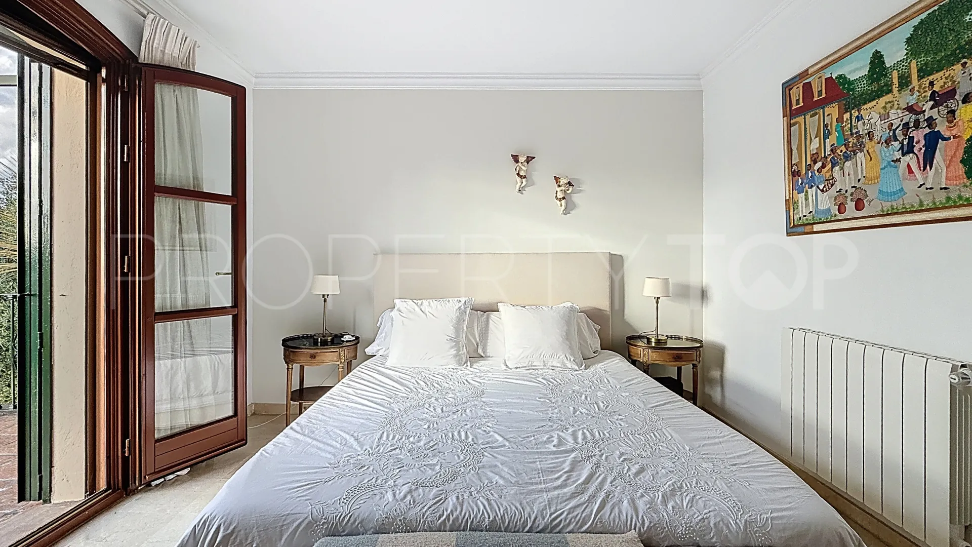 Comprar villa en Guadalmina Alta con 5 dormitorios