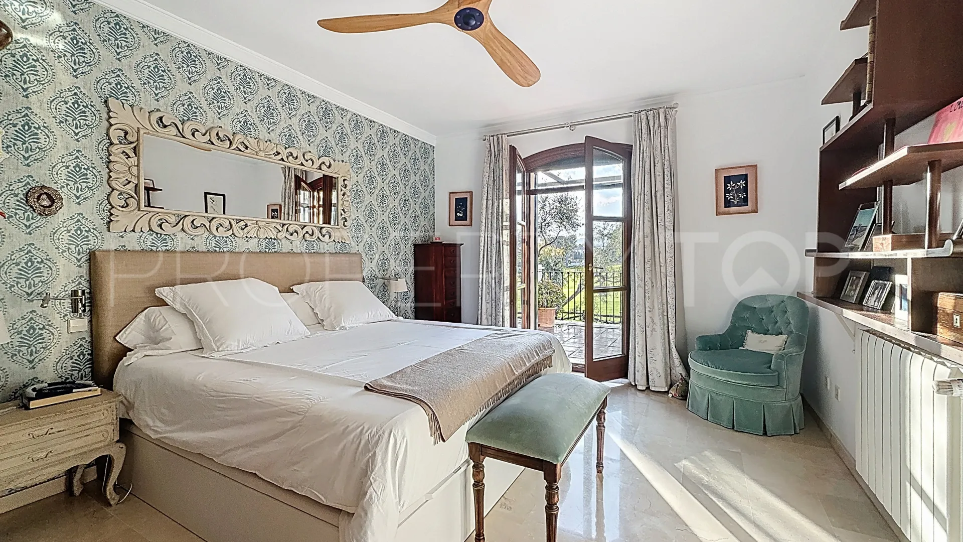 Comprar villa en Guadalmina Alta con 5 dormitorios