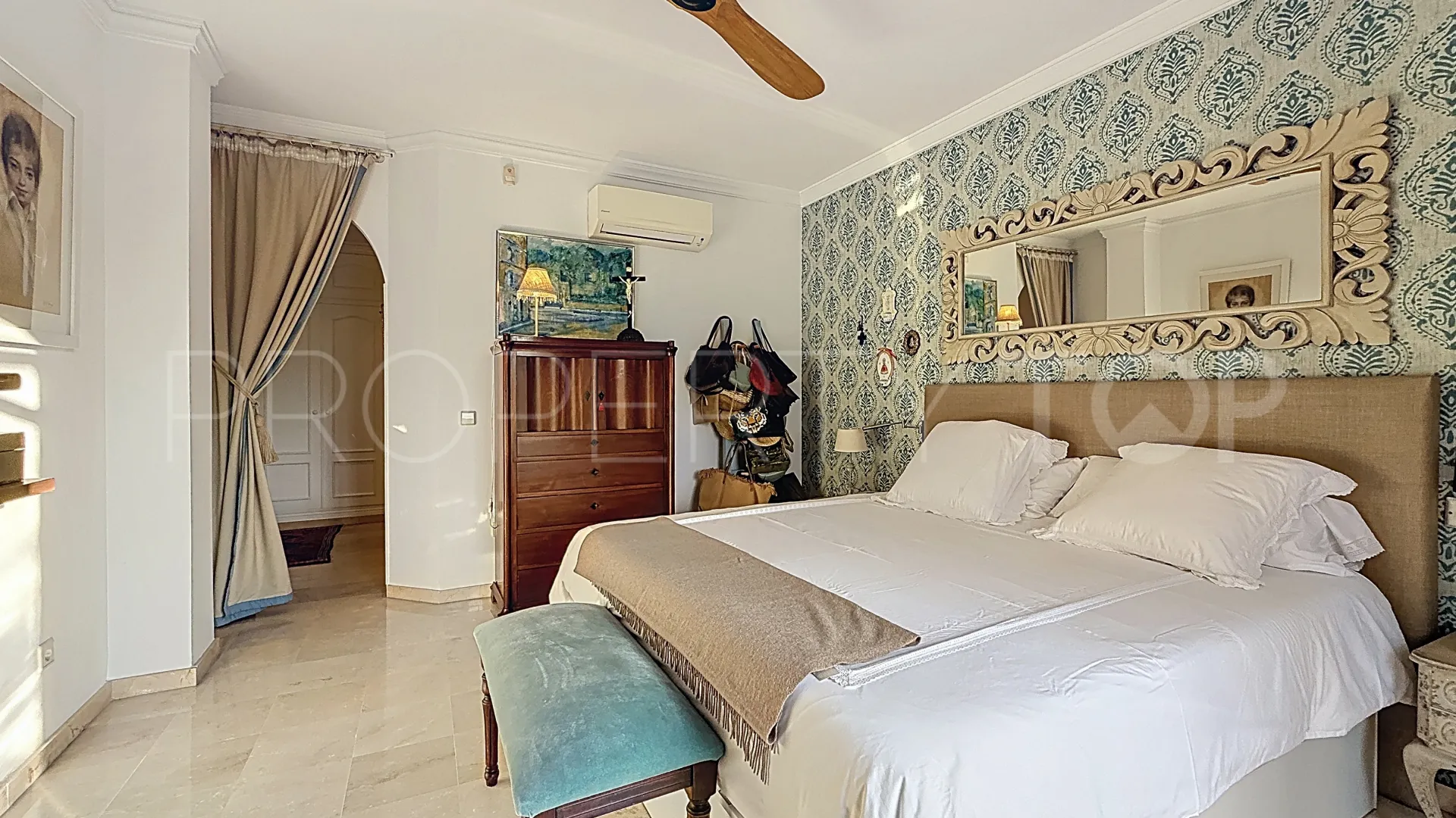 Comprar villa en Guadalmina Alta con 5 dormitorios