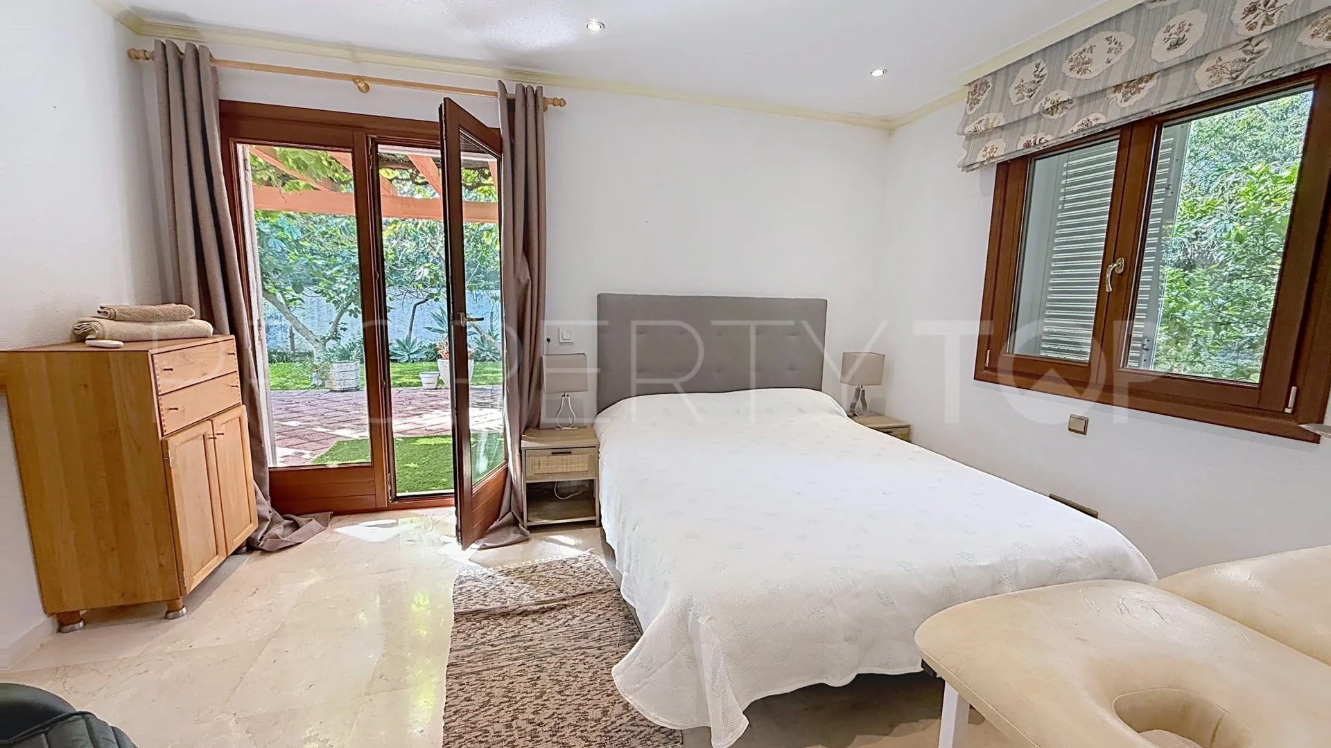 For sale villa in Villacana with 5 bedrooms