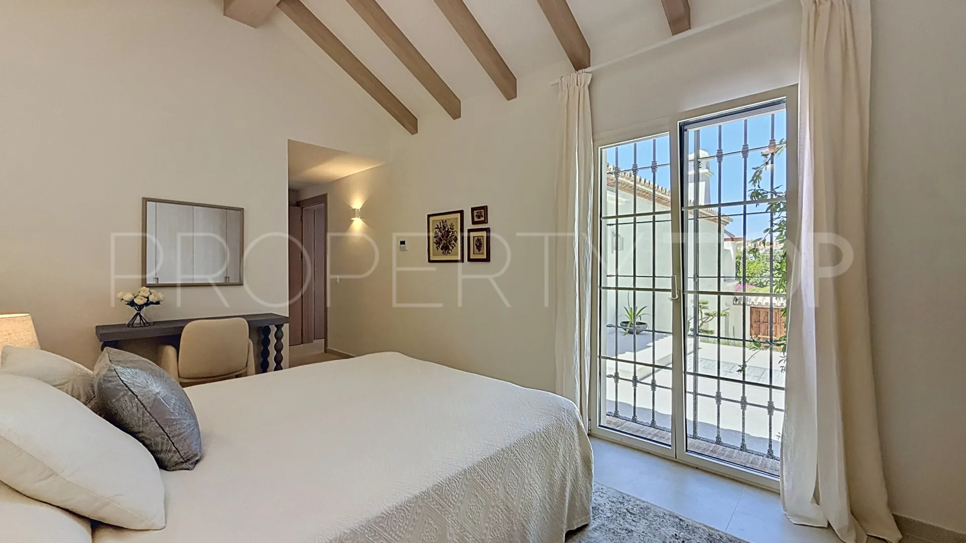 Guadalmina Alta, villa a la venta