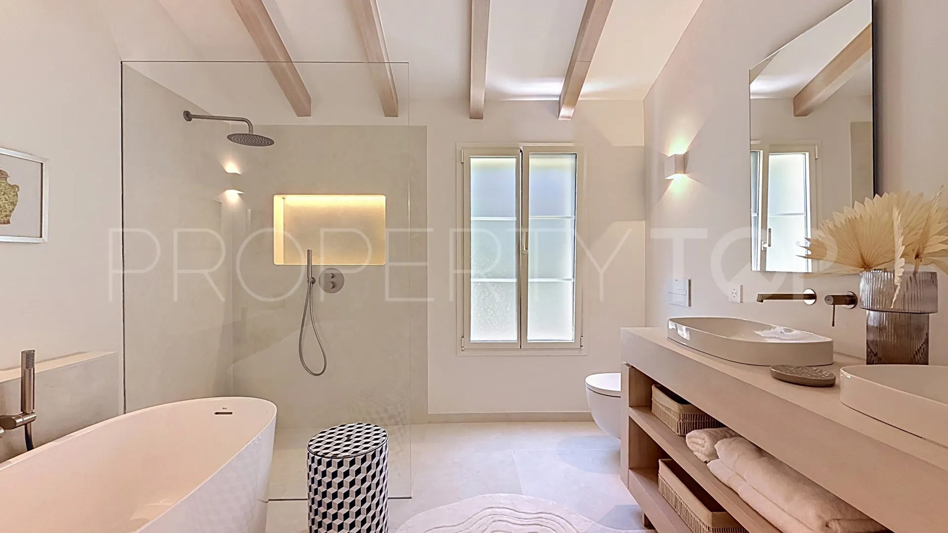 Guadalmina Alta, villa a la venta