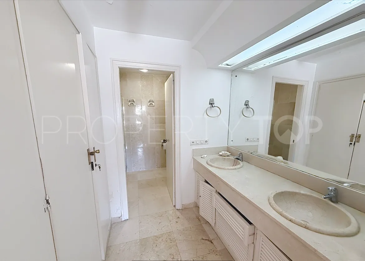 Guadalmina Baja, apartamento en venta
