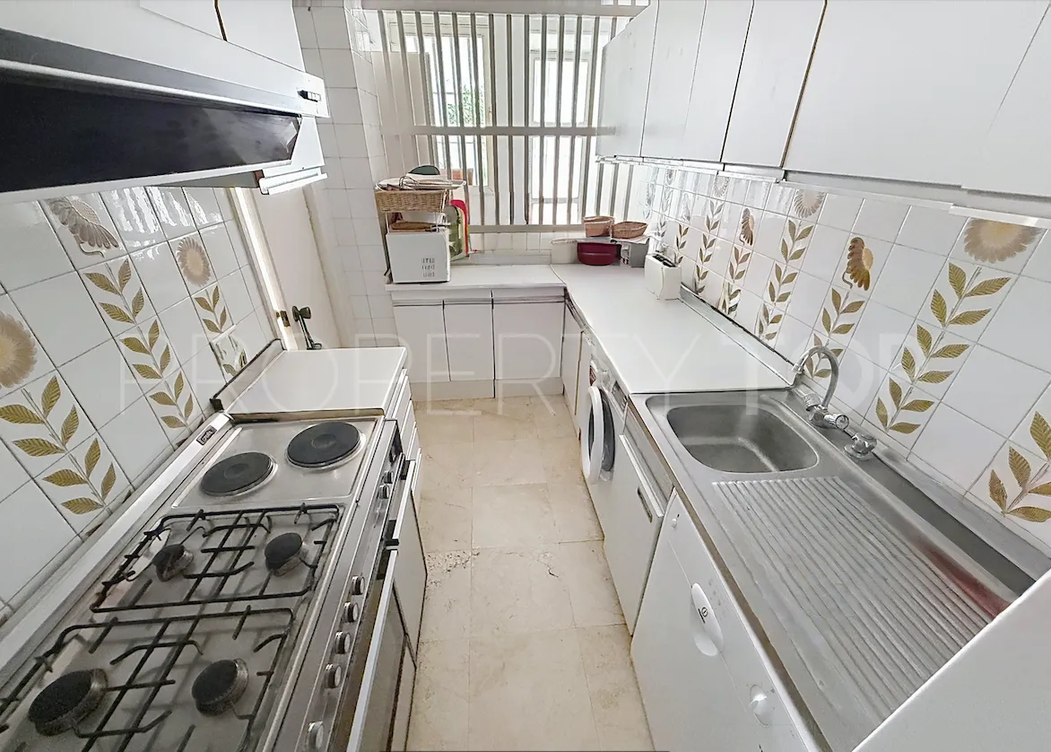 Guadalmina Baja, apartamento en venta